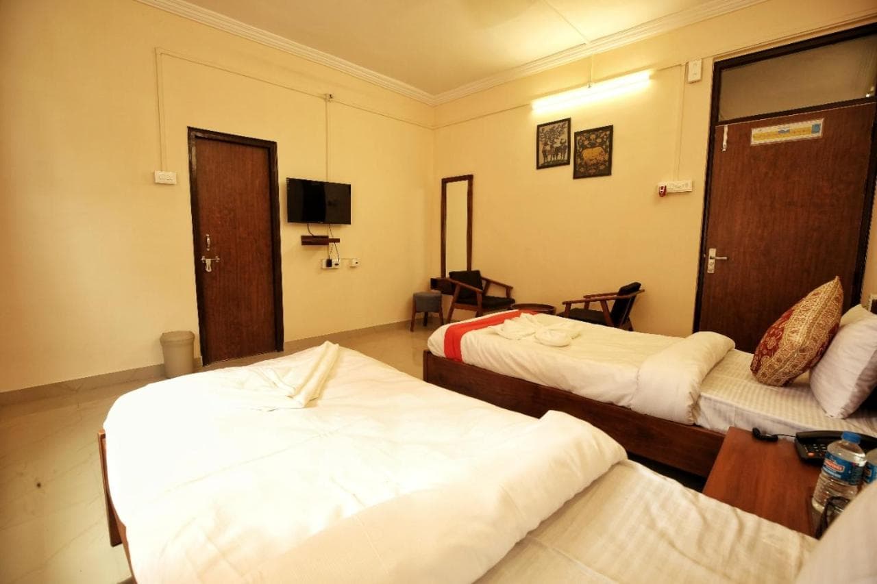 DWARKA KUNJ