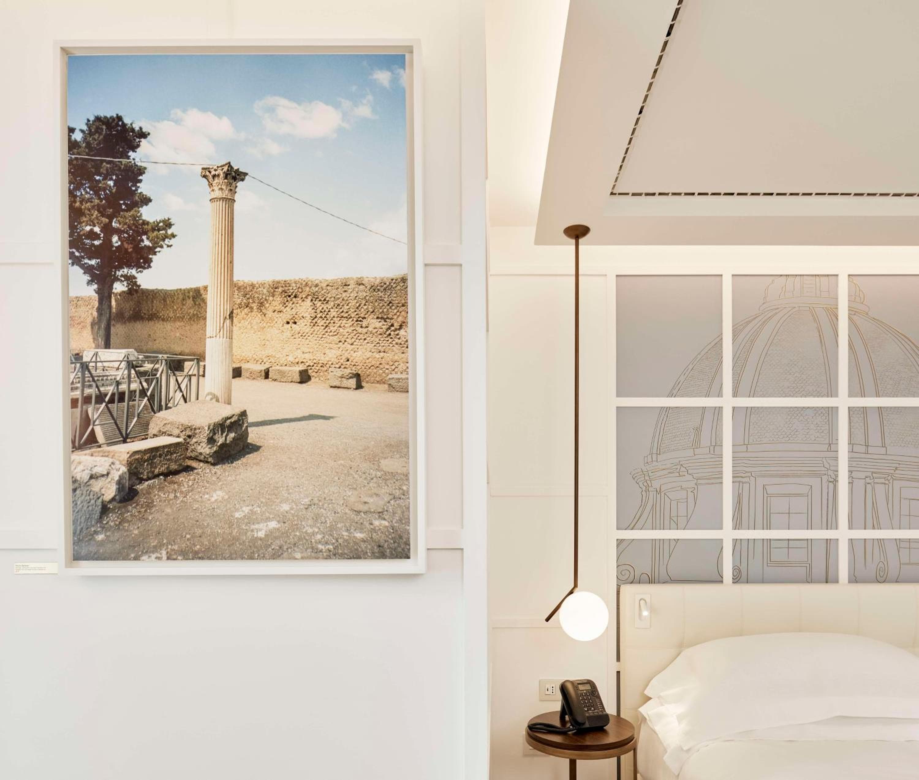 De Bonart Naples, Curio Collection By Hilton