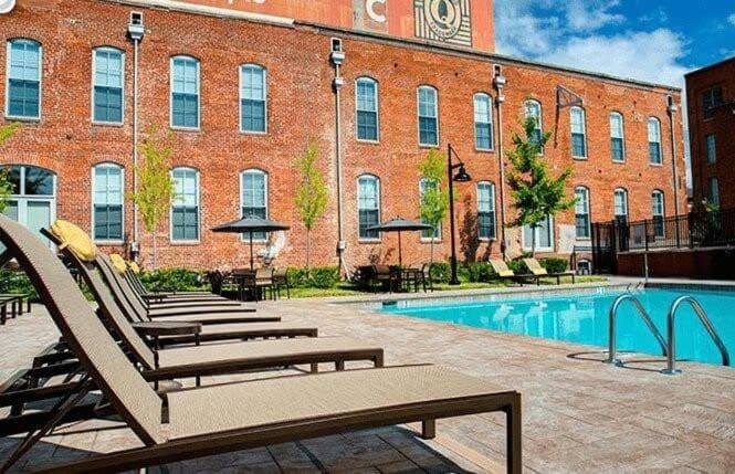 100 Year Old Historic Brick 2BR Loft High Ceiling3