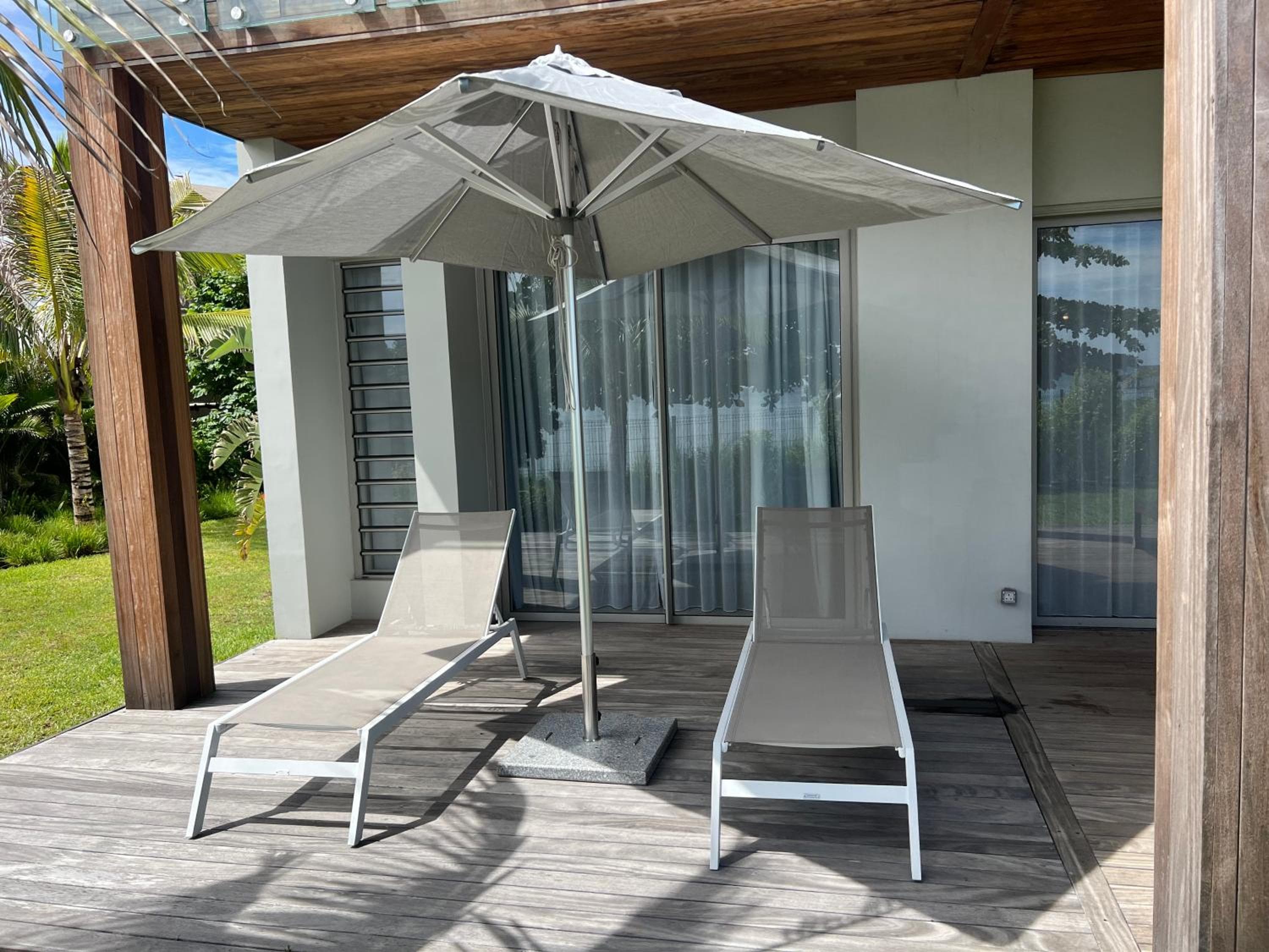 Ocean Point Beachfront Residences - Apartment A1