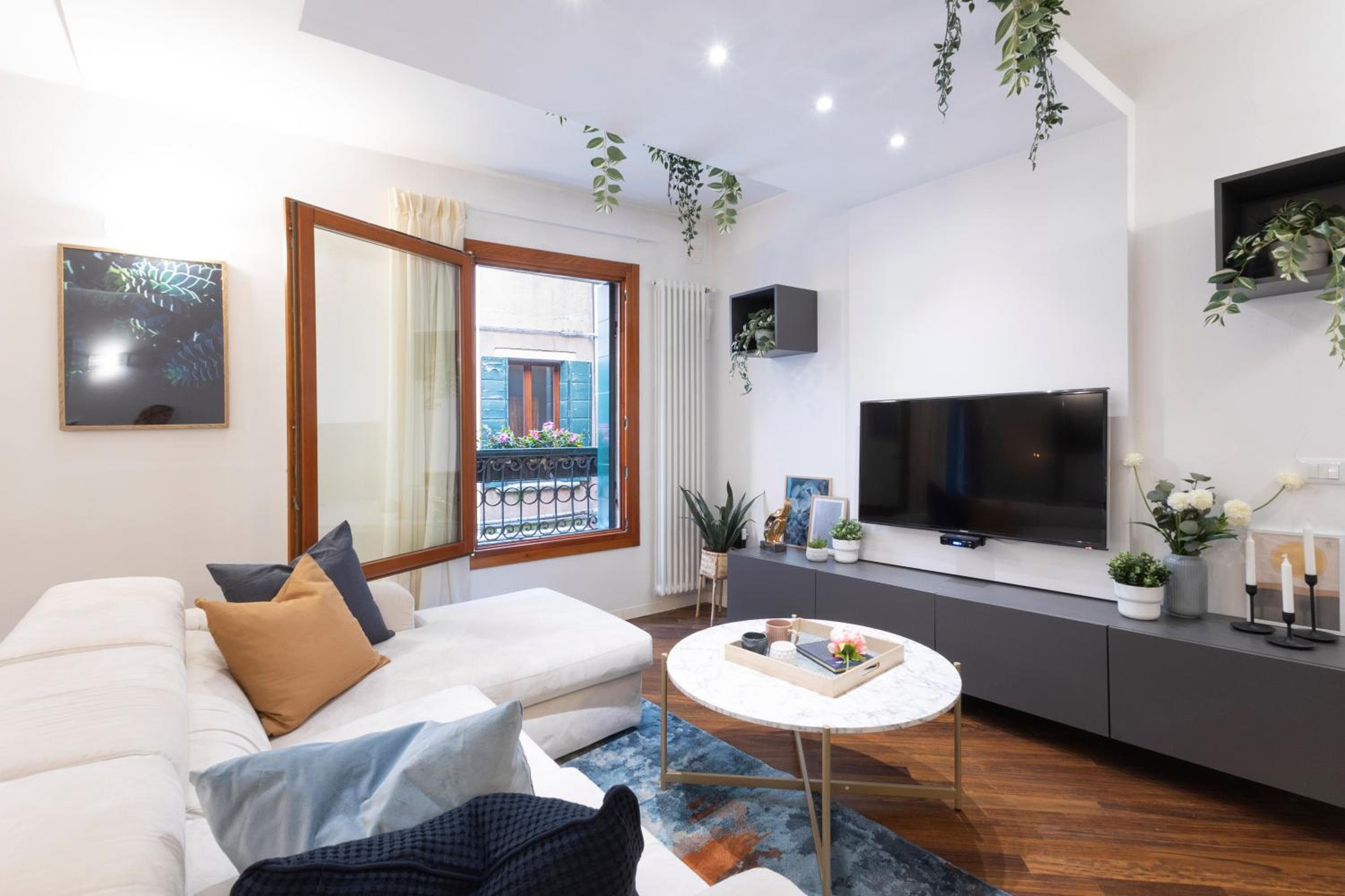 La Casa Più Centrale A Venezia, Con Corte Privata