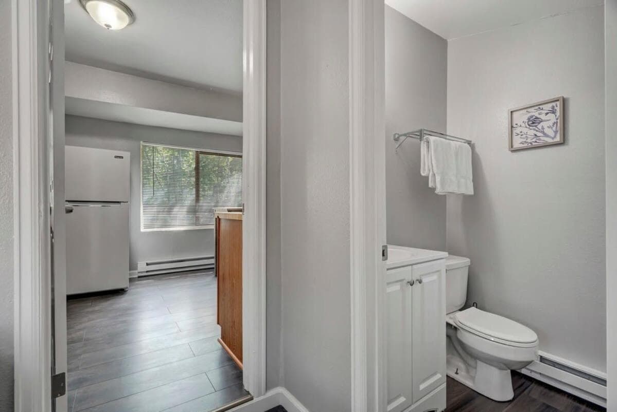 Charming Half Pint Downtown Stay Pet Friendly