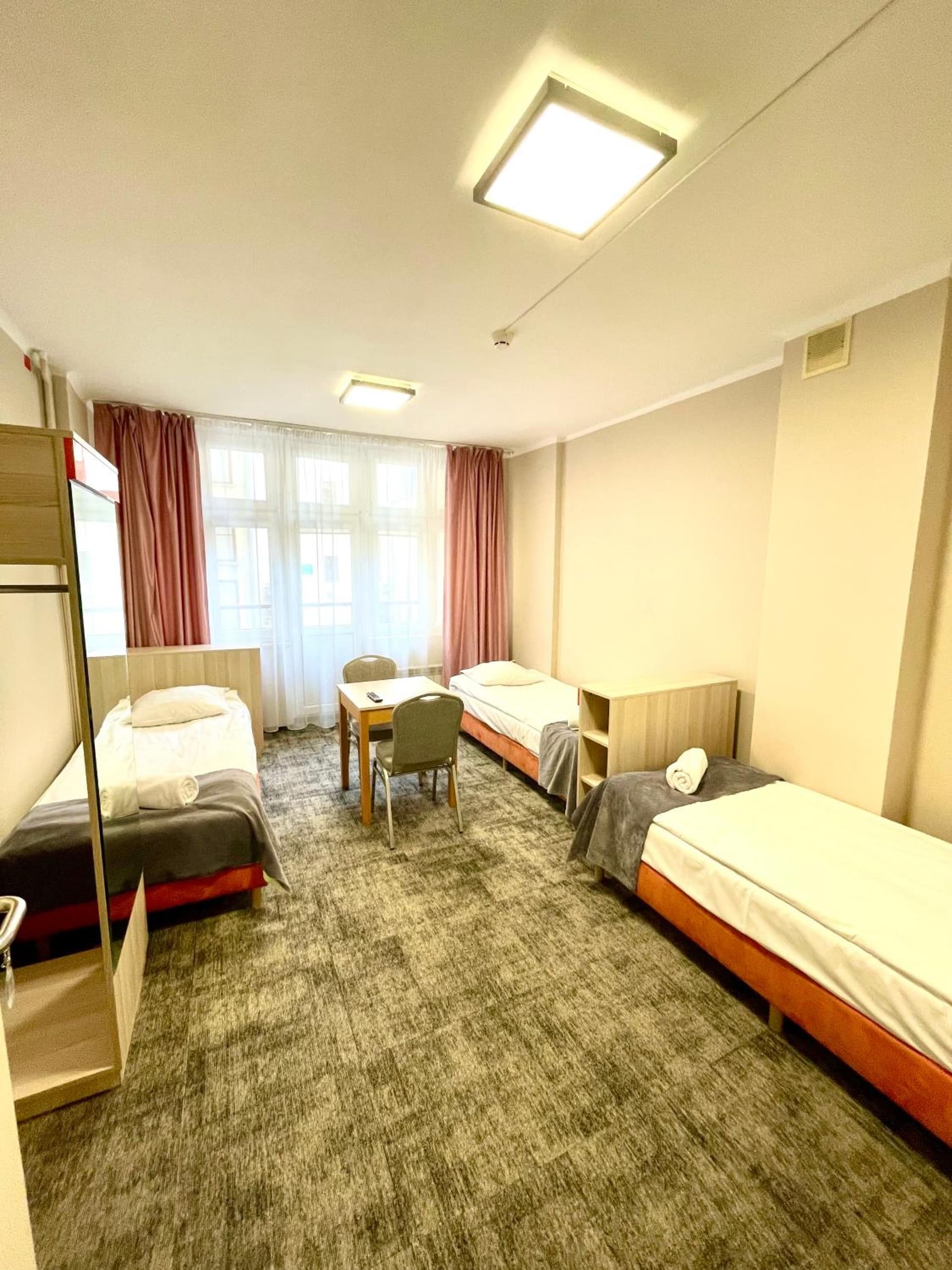 eMKa Hostel