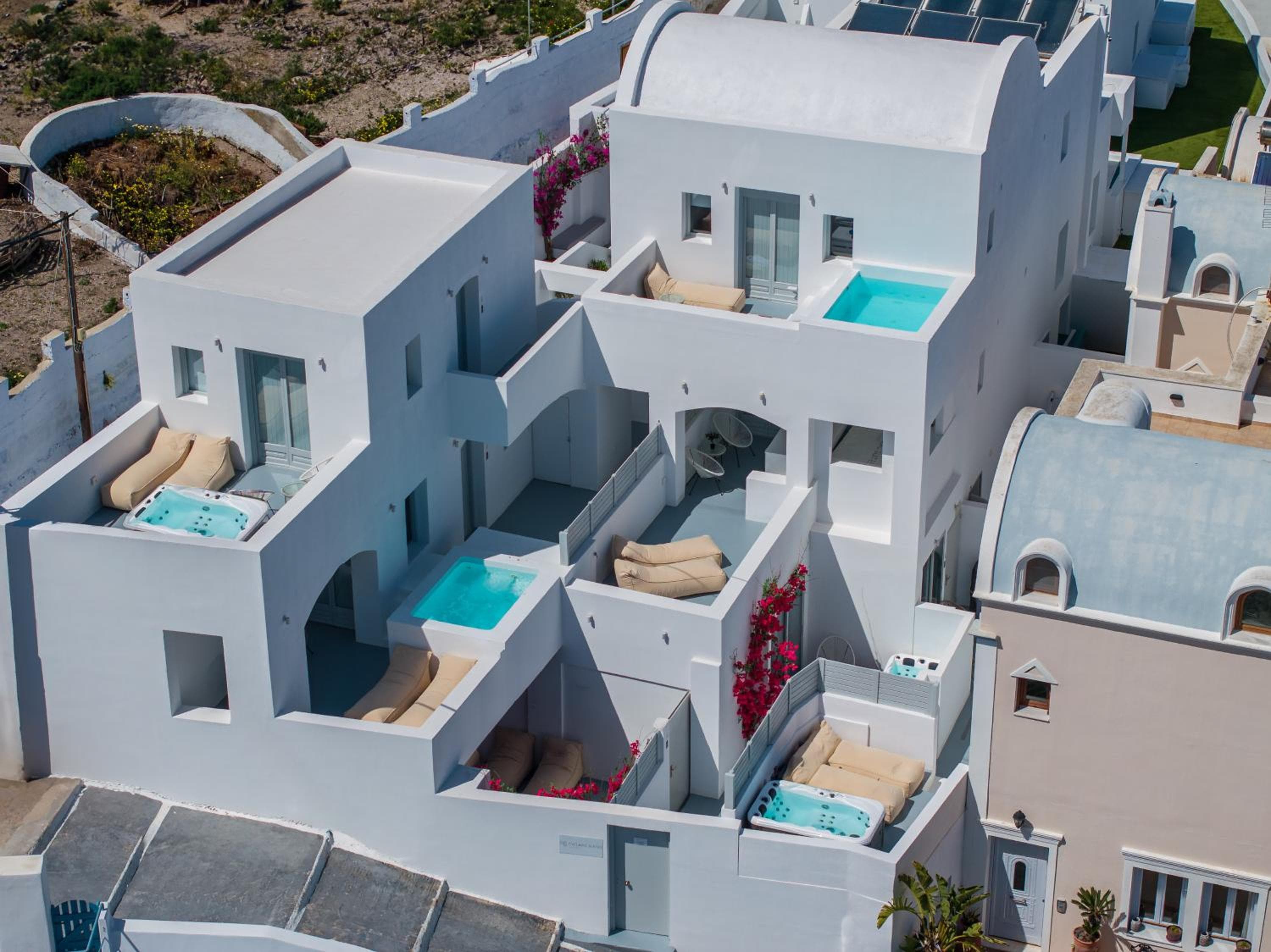 Cycladic Suites & Spa