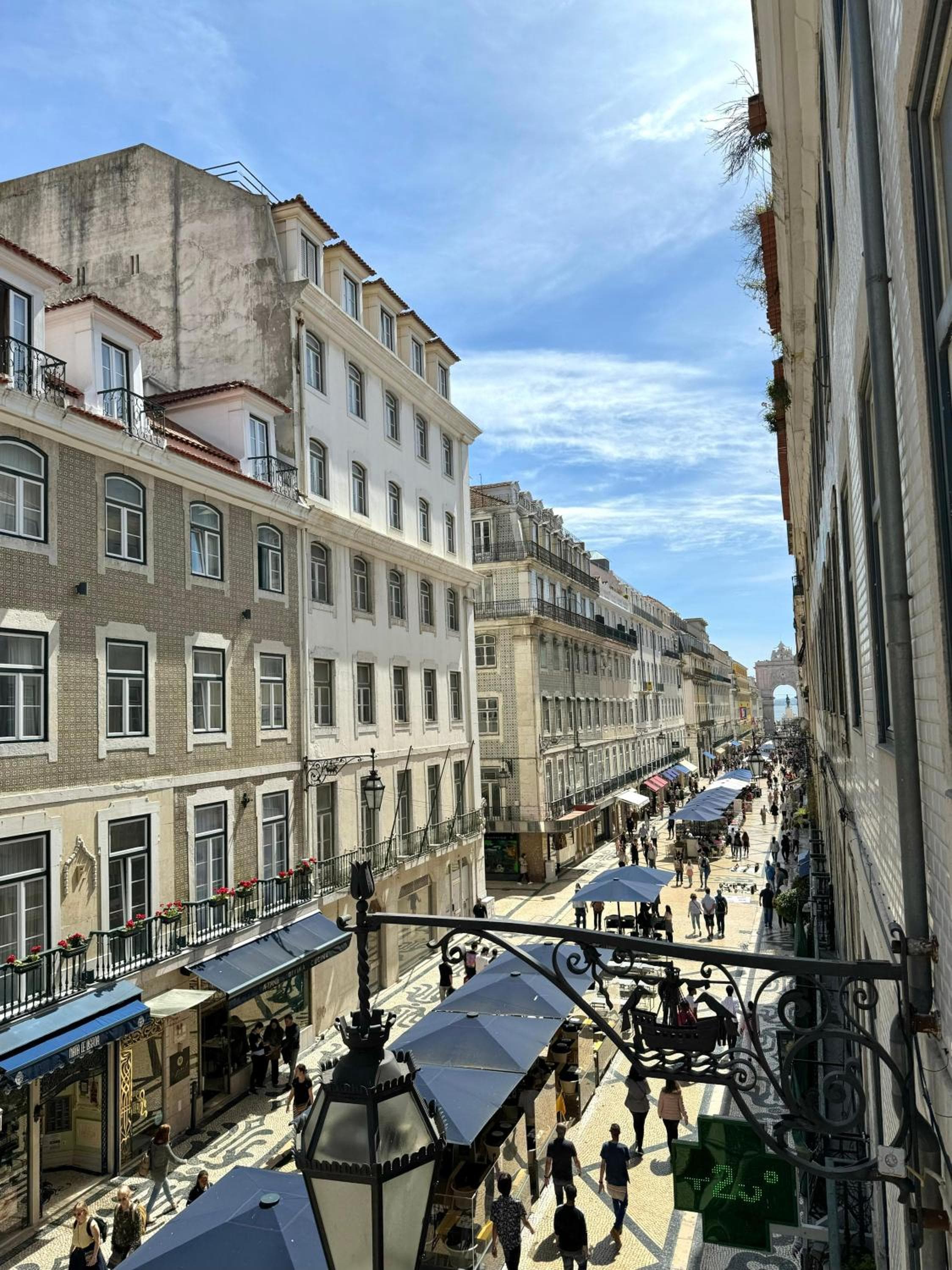 Quiet room on Rua Augusta