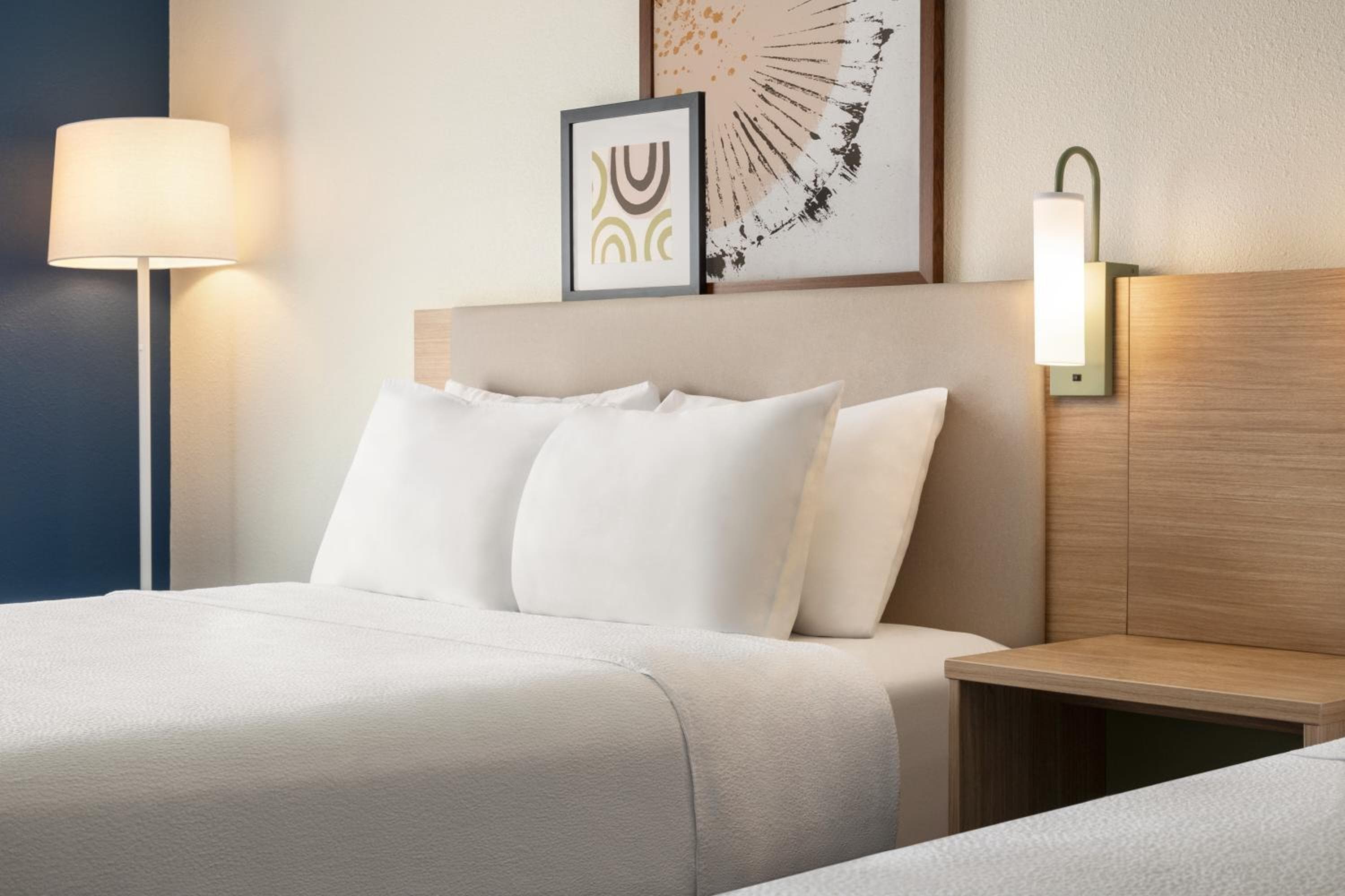 Spark by Hilton Orlando Universal Boulevard