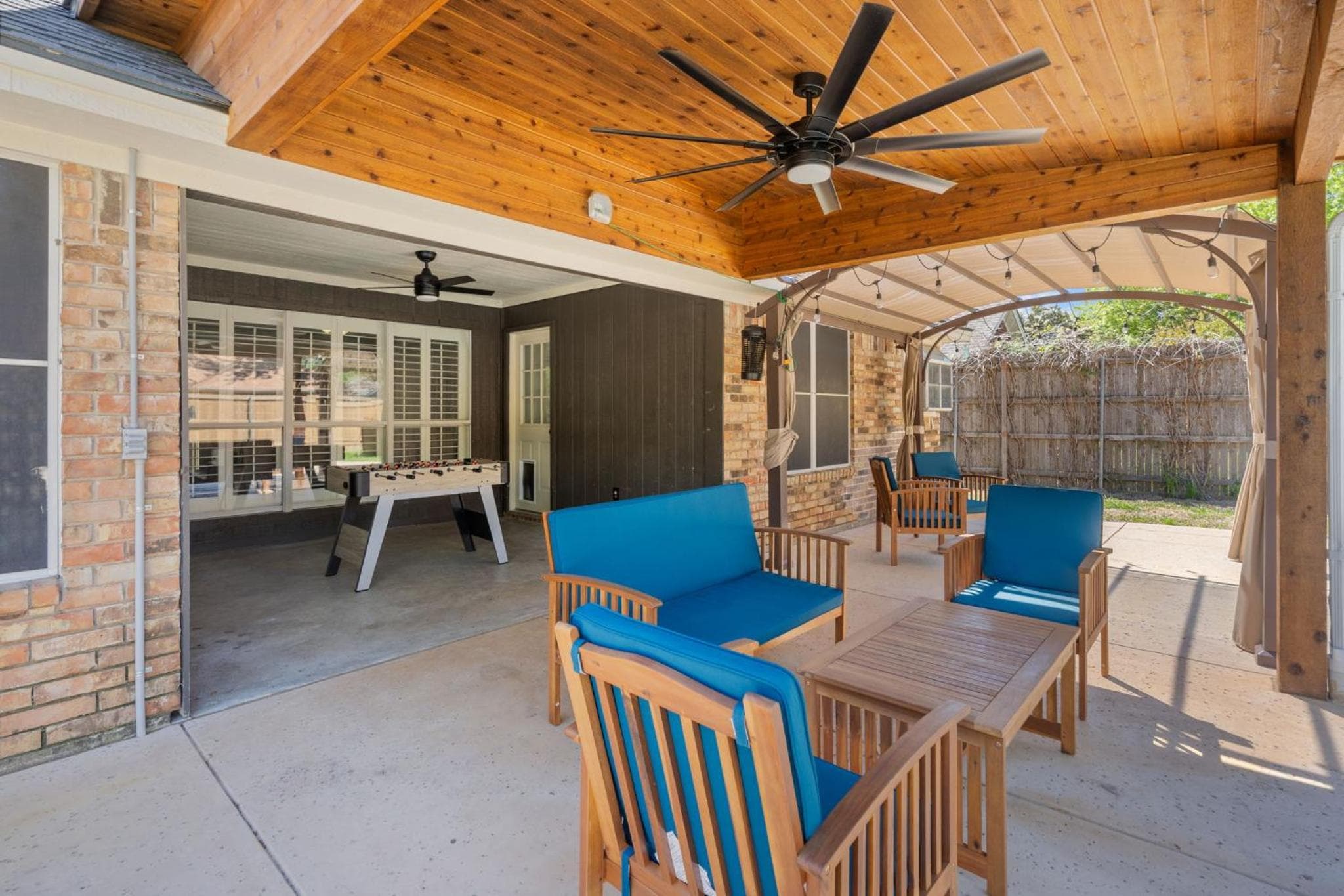 Keller Charm-Near Bear Creek Park & Stadiums,Pool