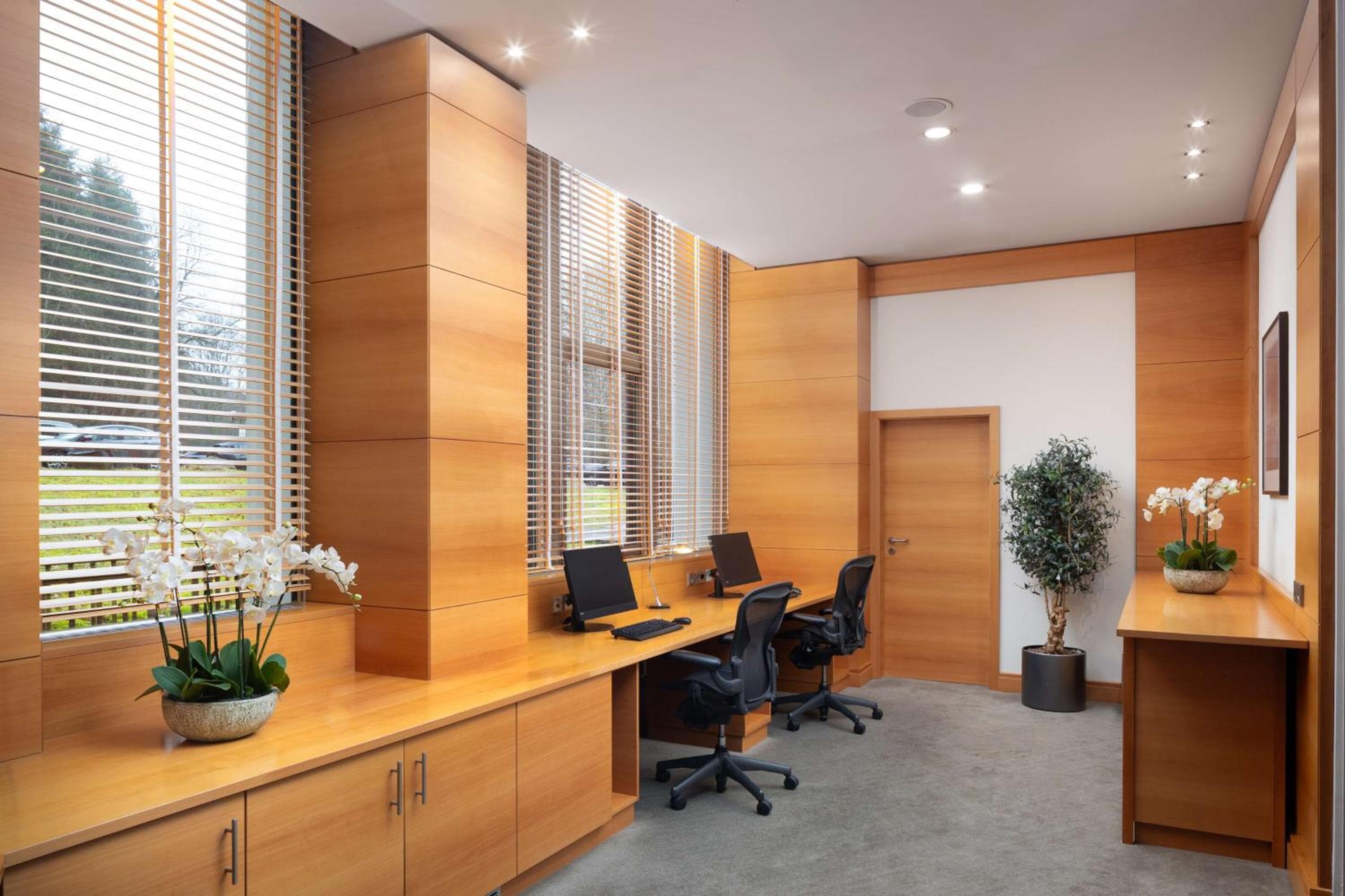 meeting & event spaces