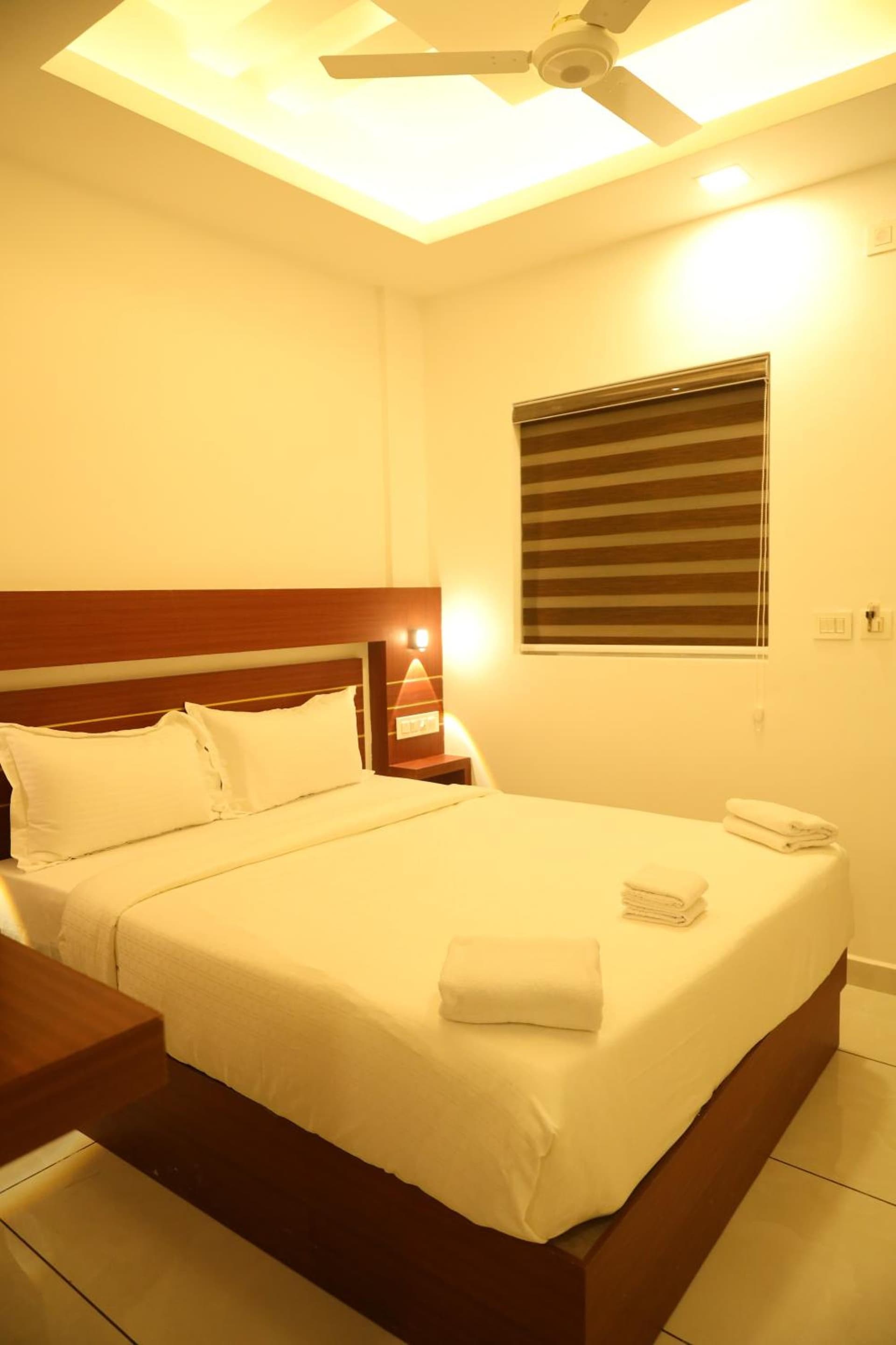 Misty Avenue Premium Rooms