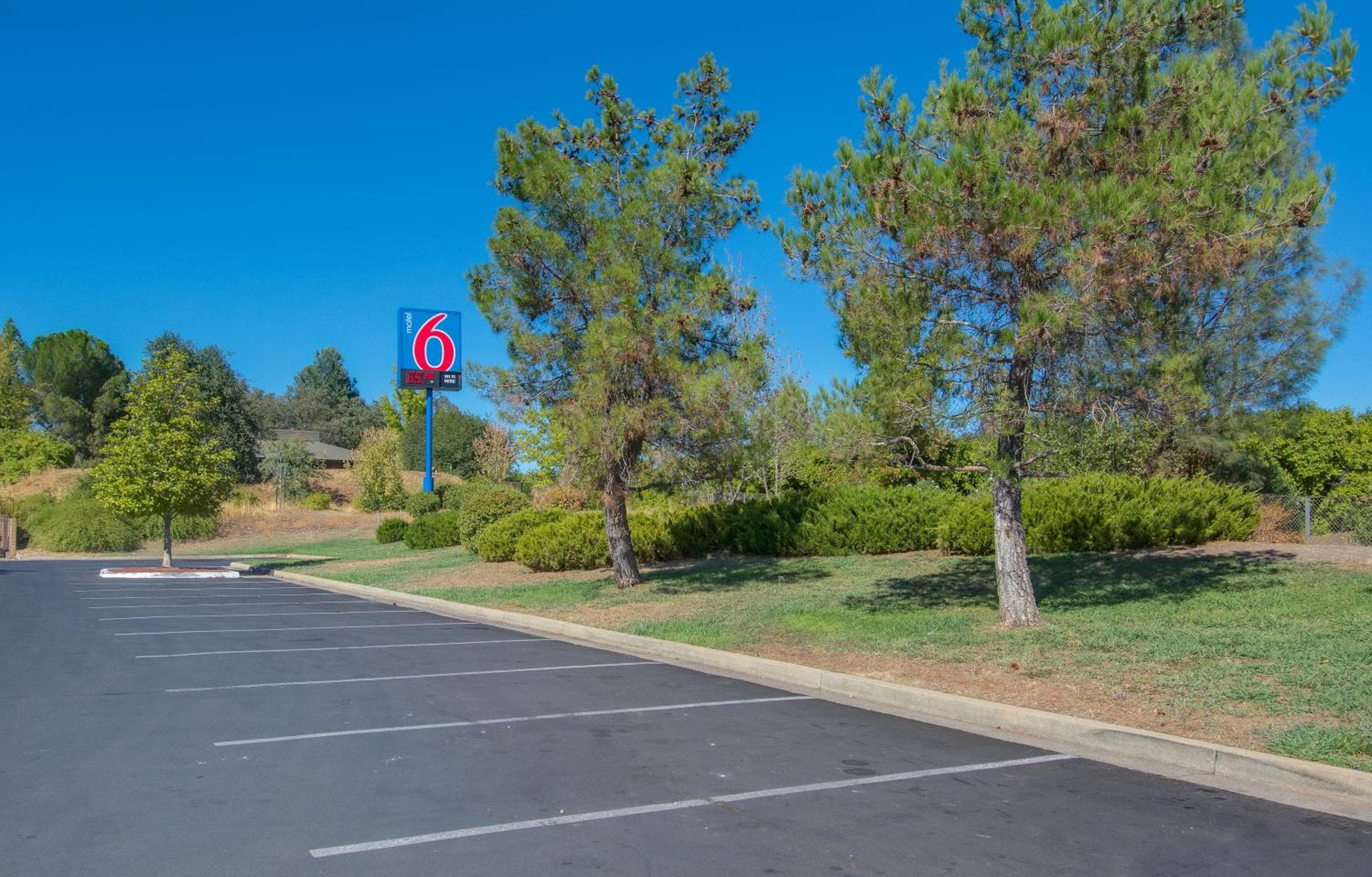 Motel 6-Redding, CA - South