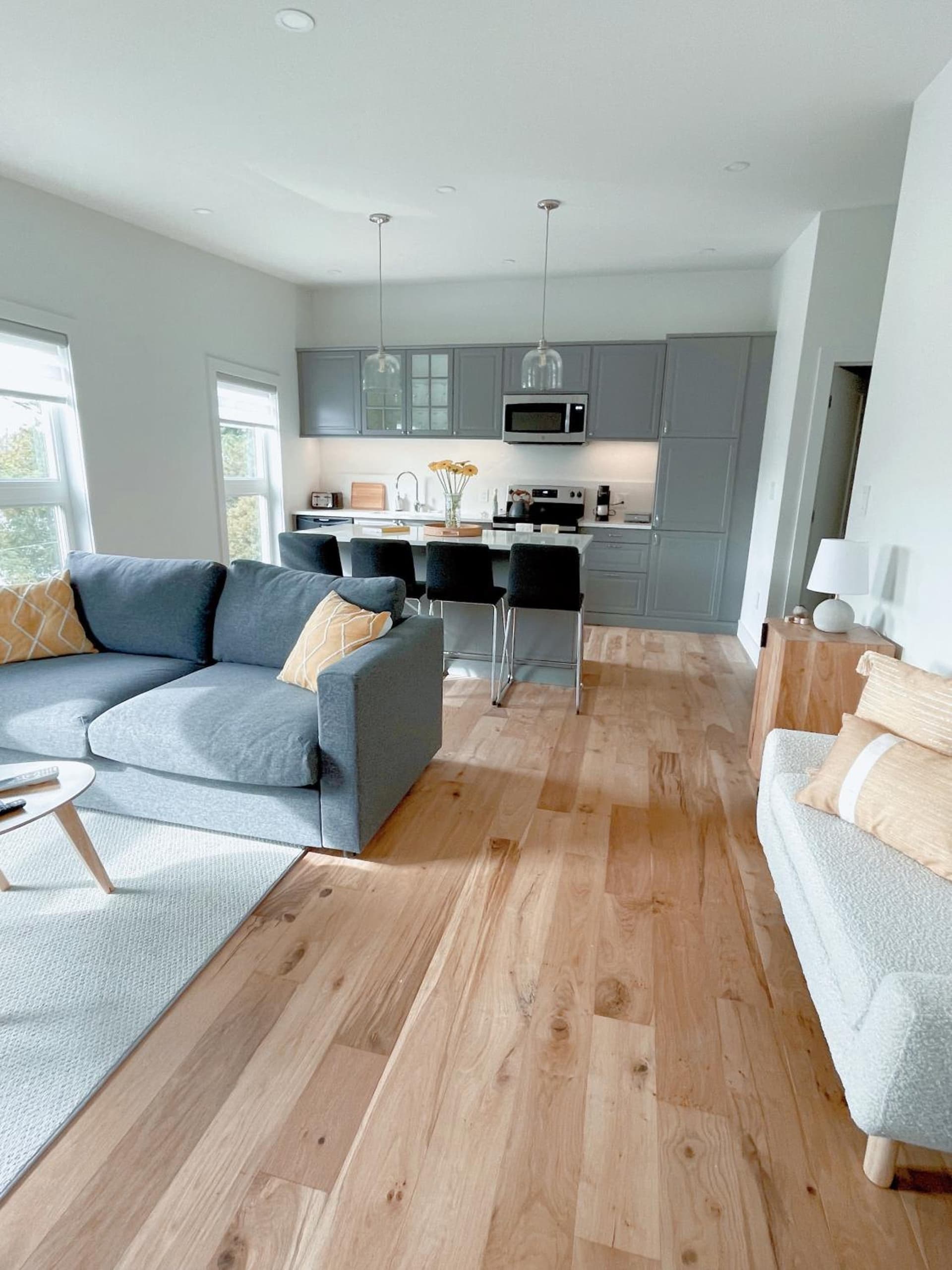 Elora’s Irvine River Suite