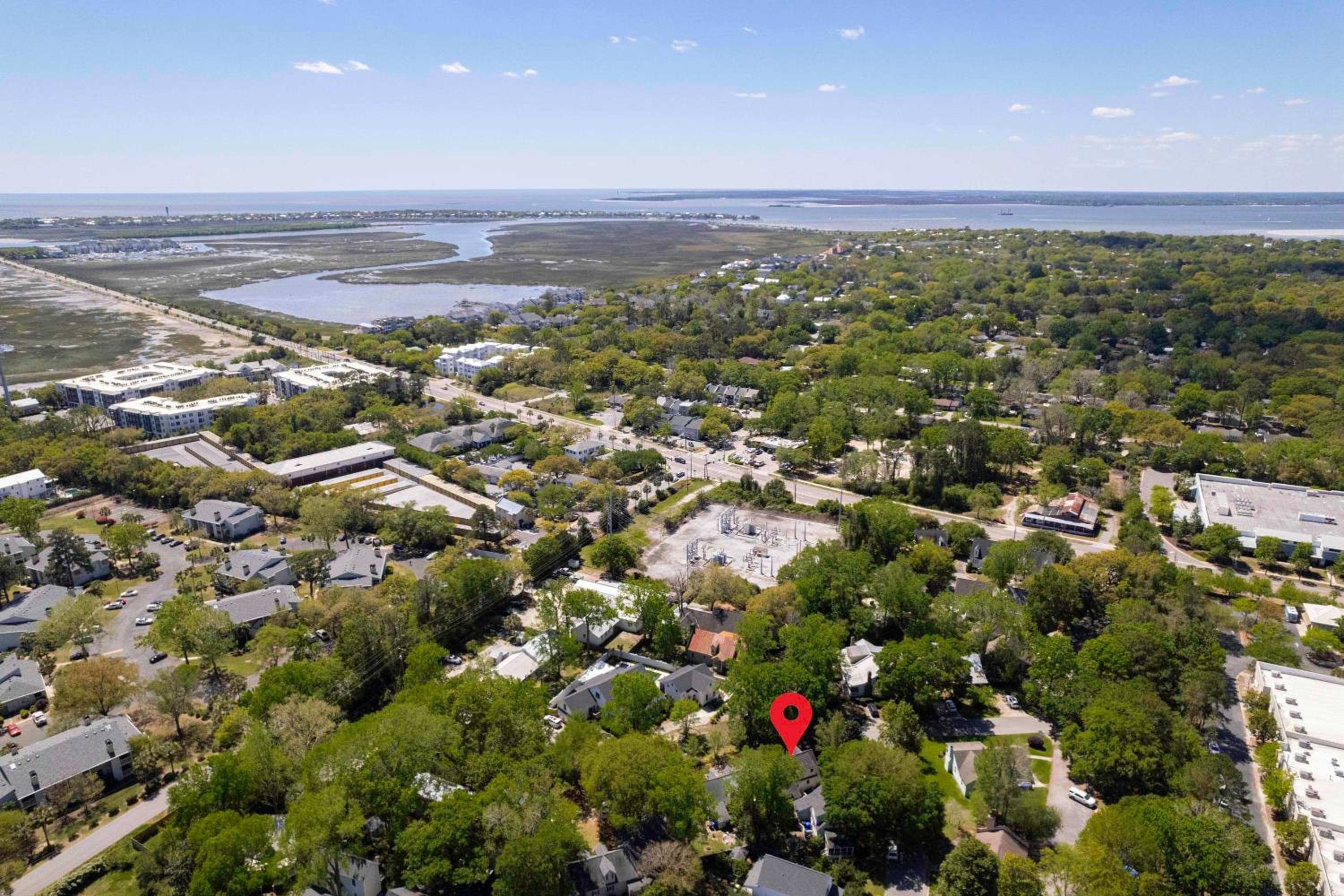Sawyer's Landing- Mins to Beach & Dtwn