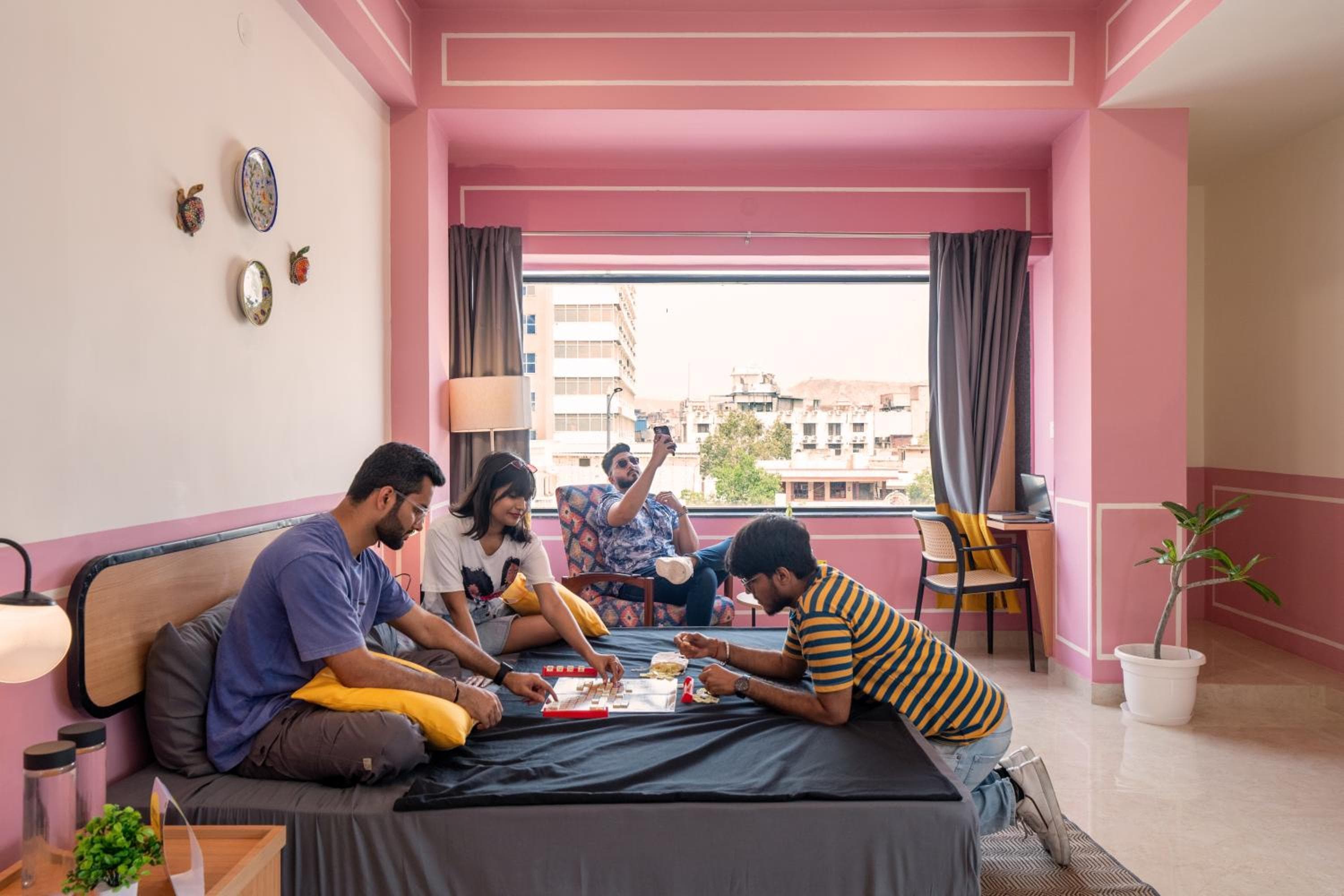 The Hosteller Jaipur, MI Road