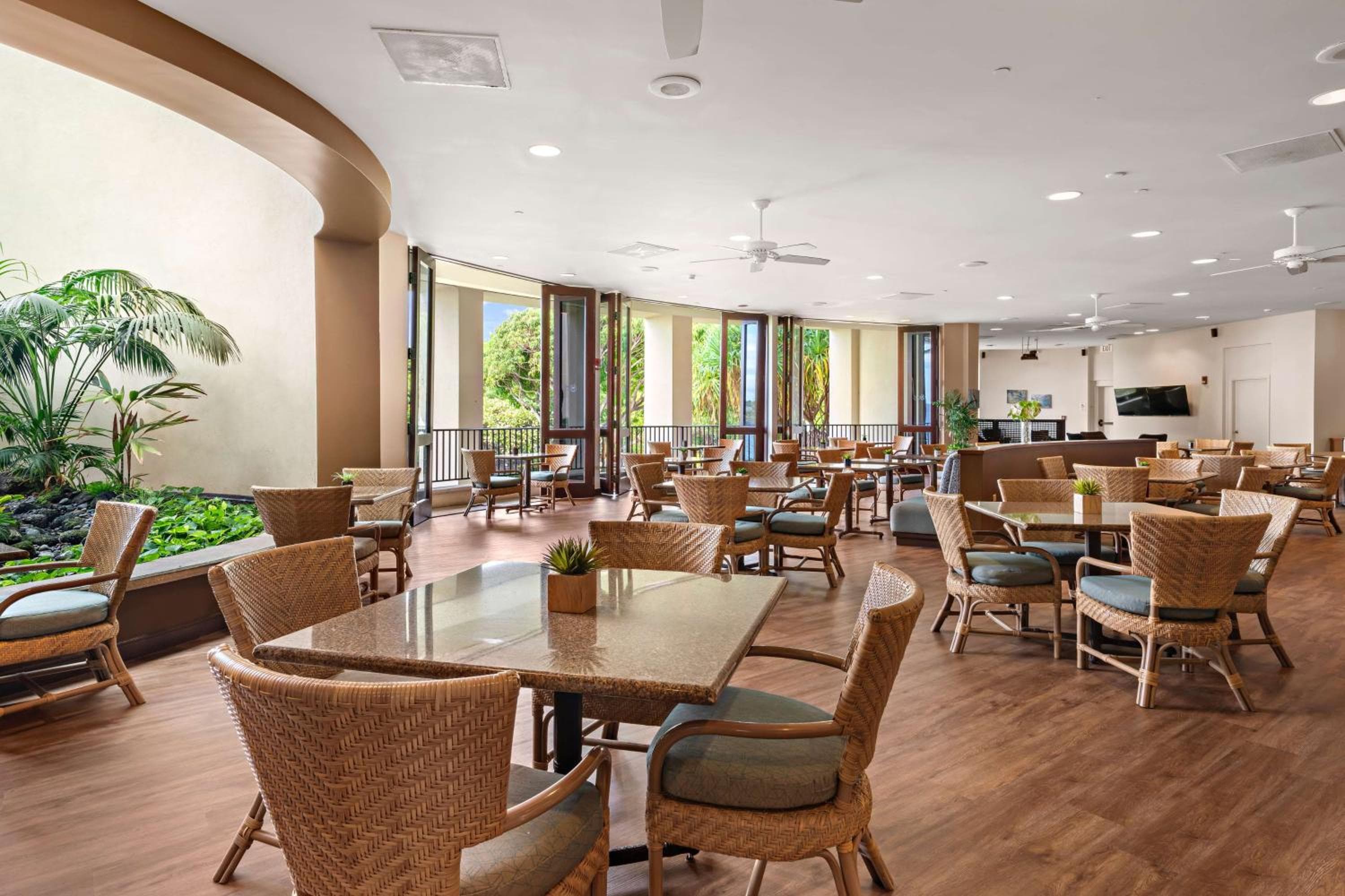 OUTRIGGER Kona Resort and Spa