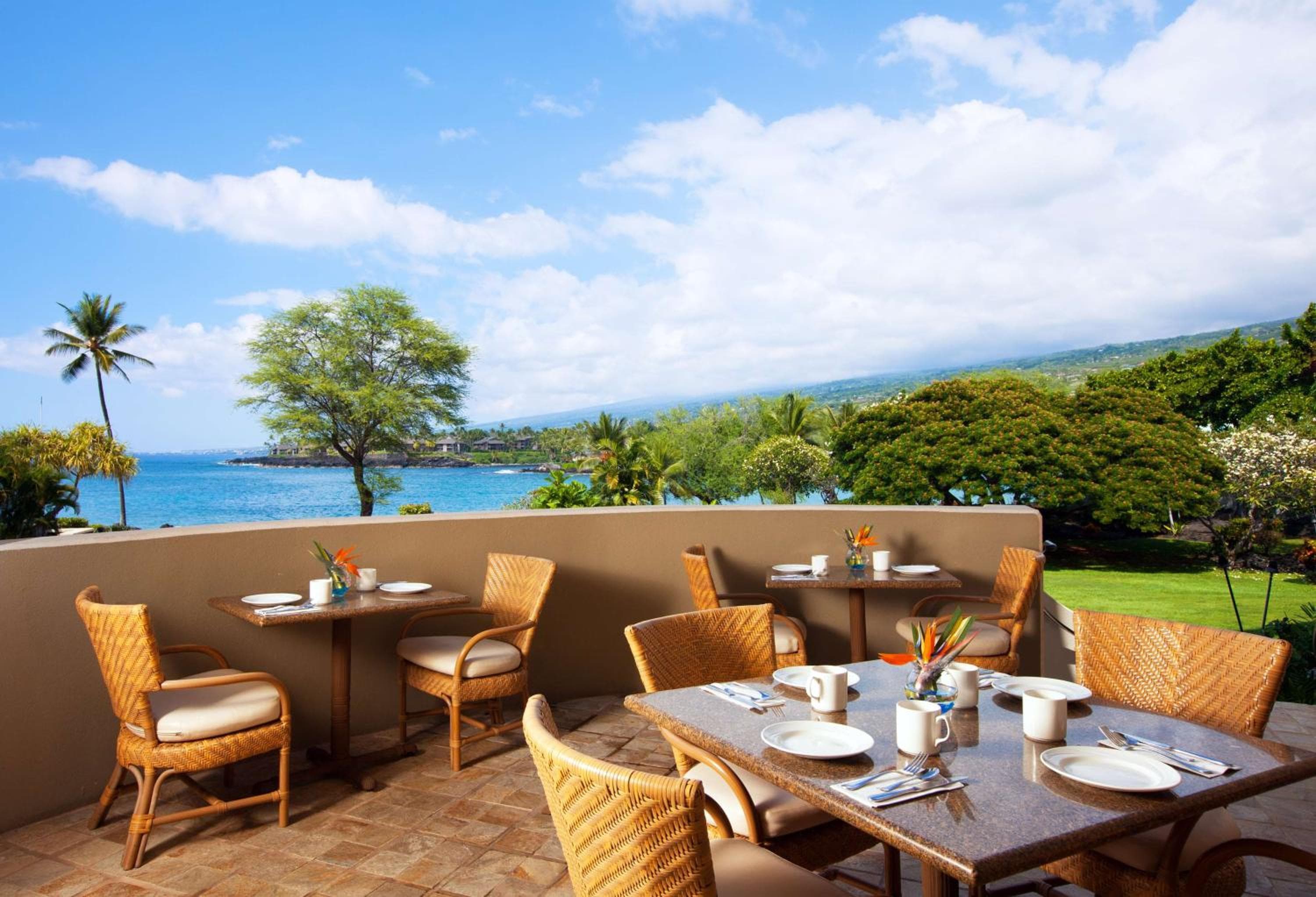 OUTRIGGER Kona Resort and Spa