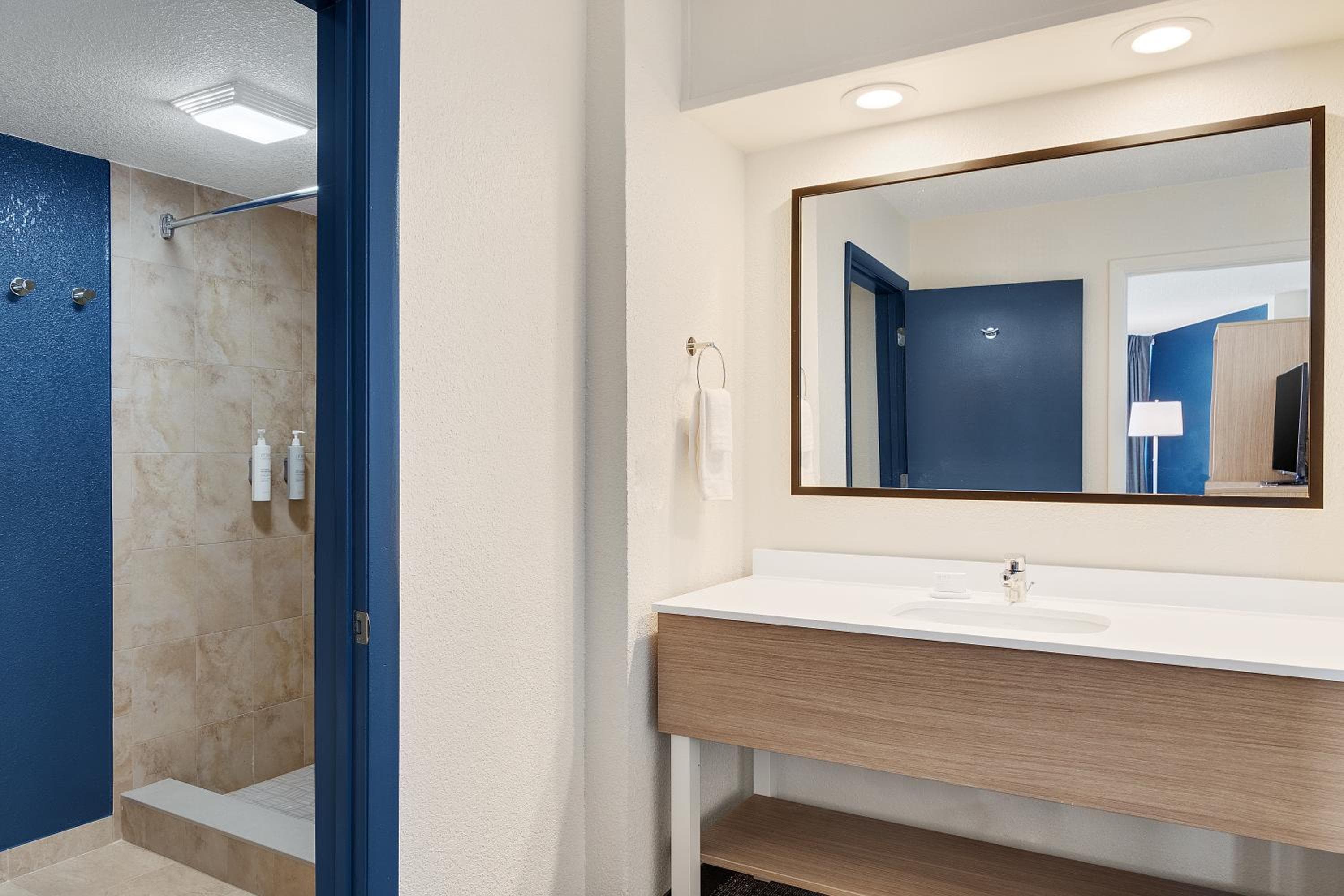 Spark by Hilton Ormond Beach Oceanfront