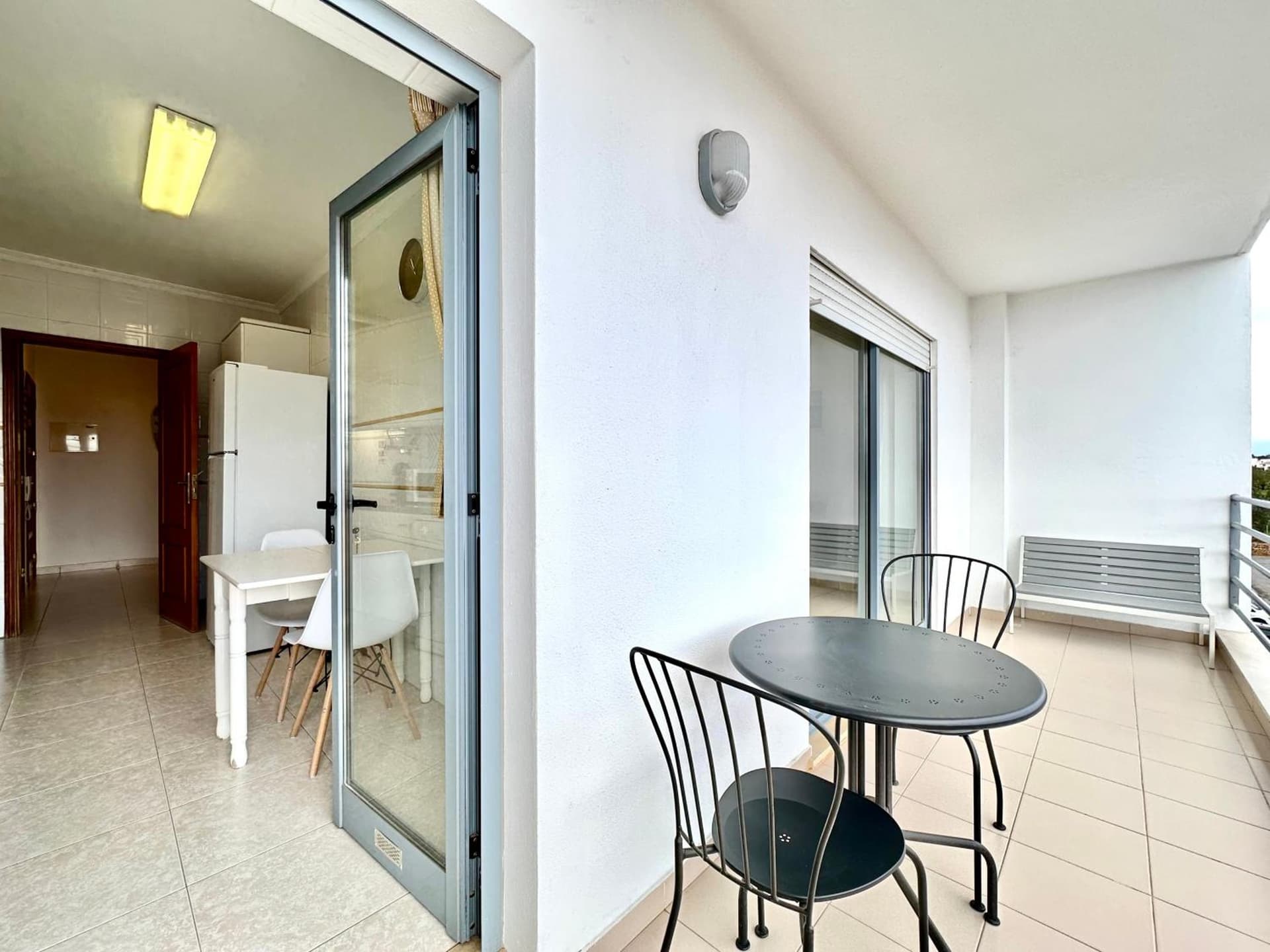 Apt PA - with pool and parking