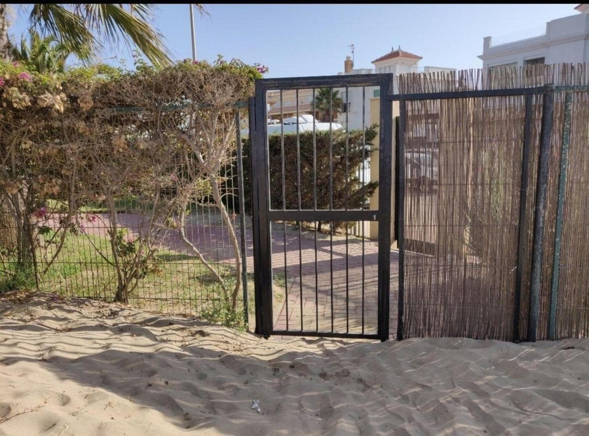 Gemütliche Ferienwohnung, direkt am Strand