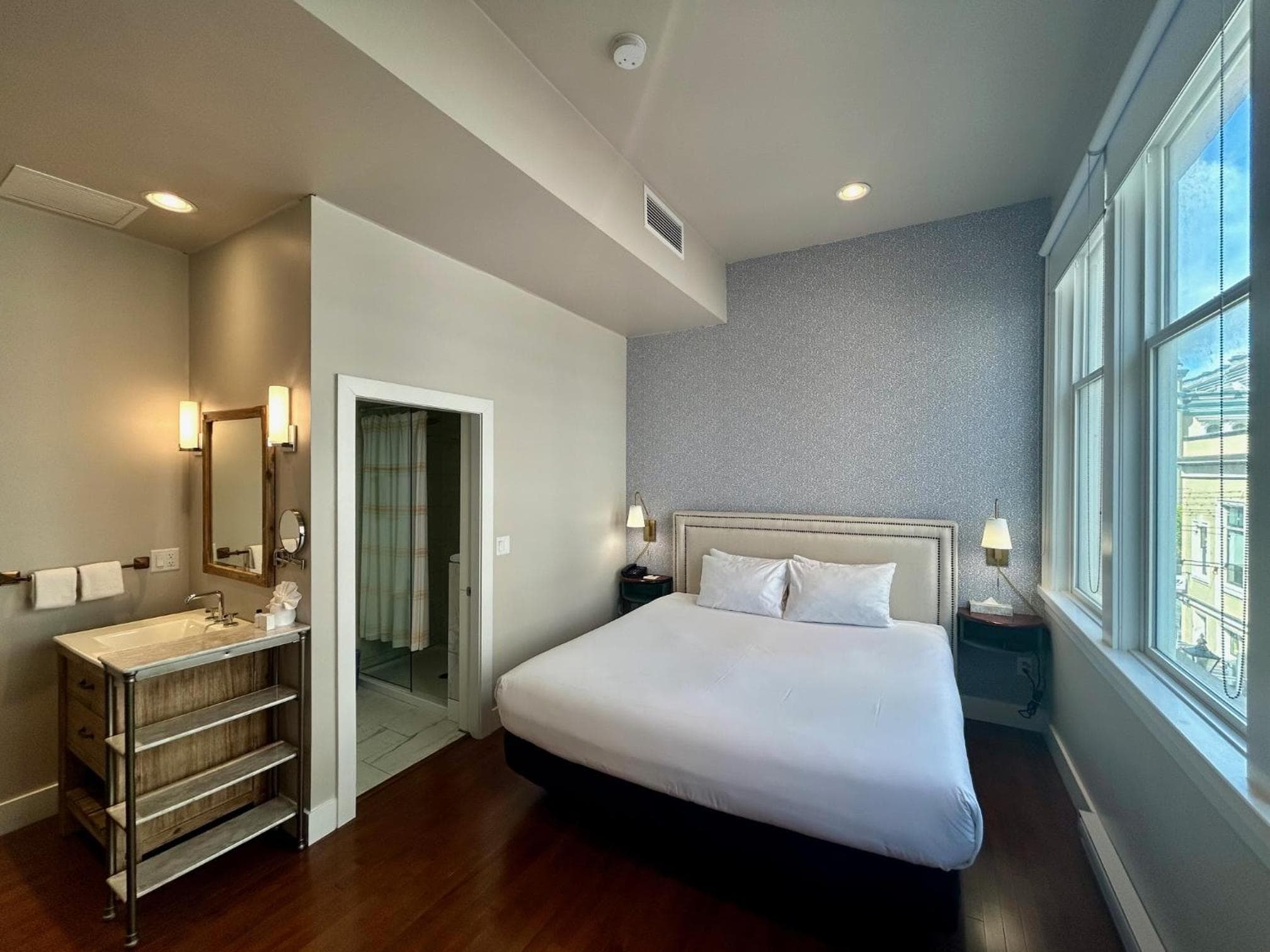 Bedford Regency Hotel, Trademark Collection by Wyndham