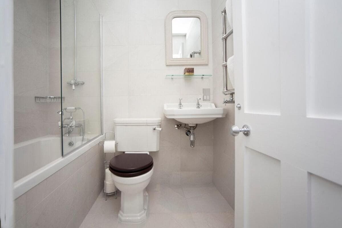 Stylish City Centre Apartment - Bath