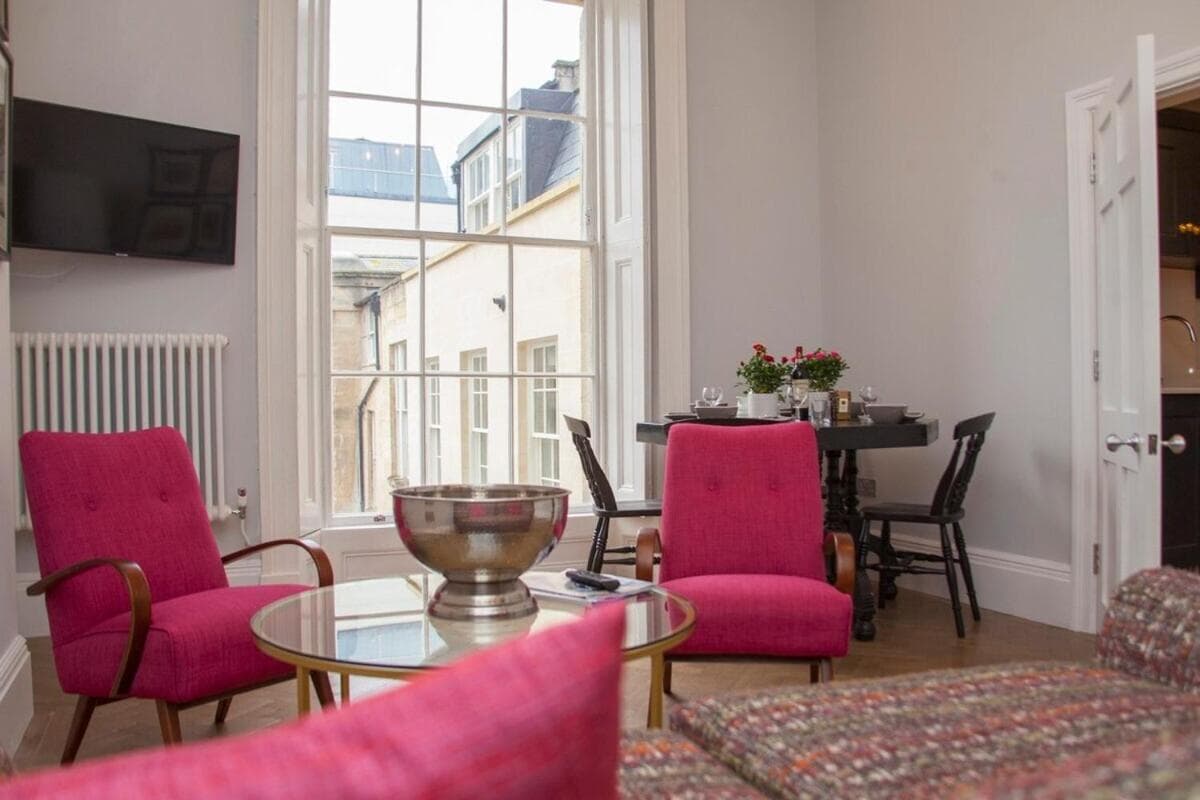 Stylish City Centre Apartment - Bath