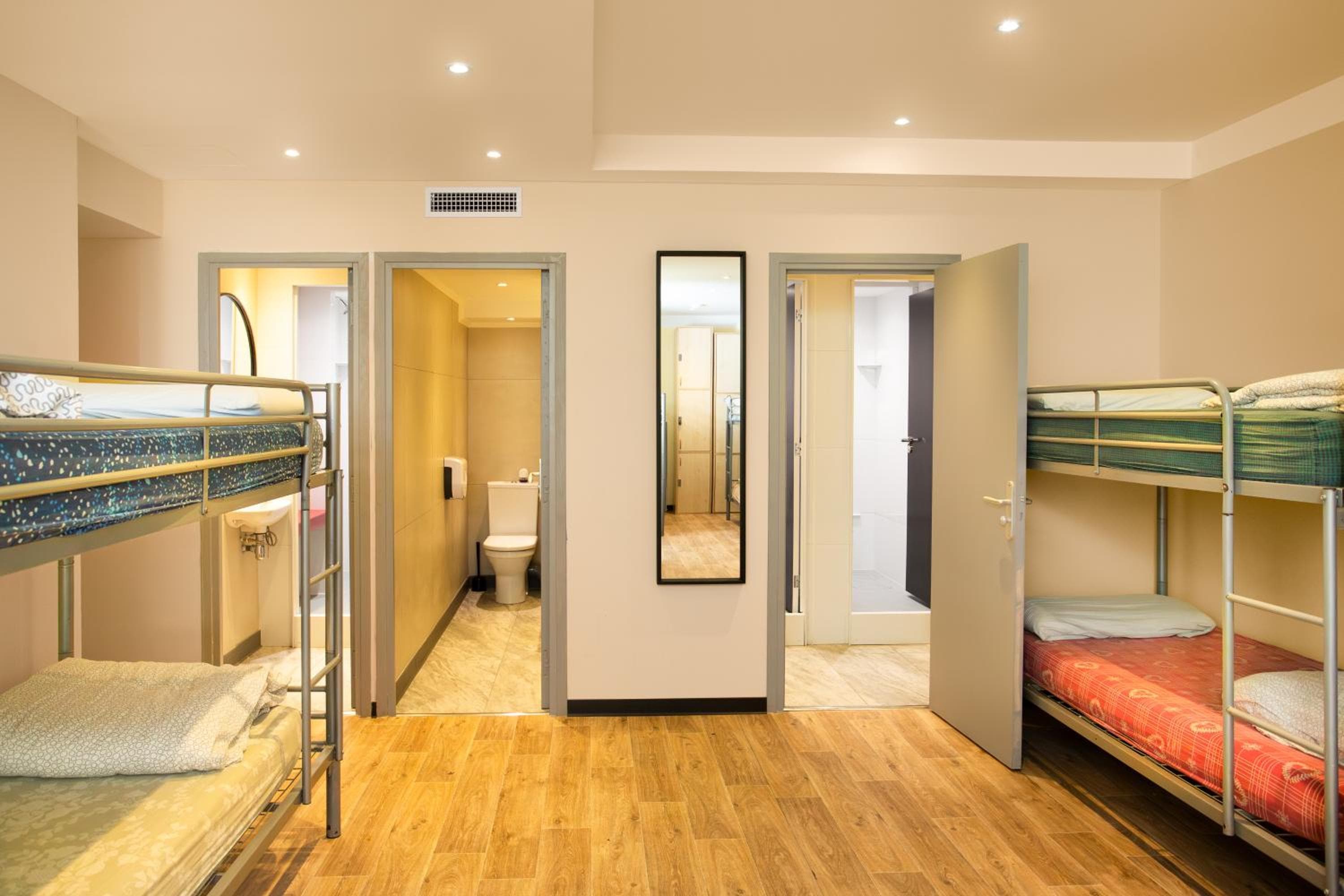 Villa Saint Exupery Beach Hostel