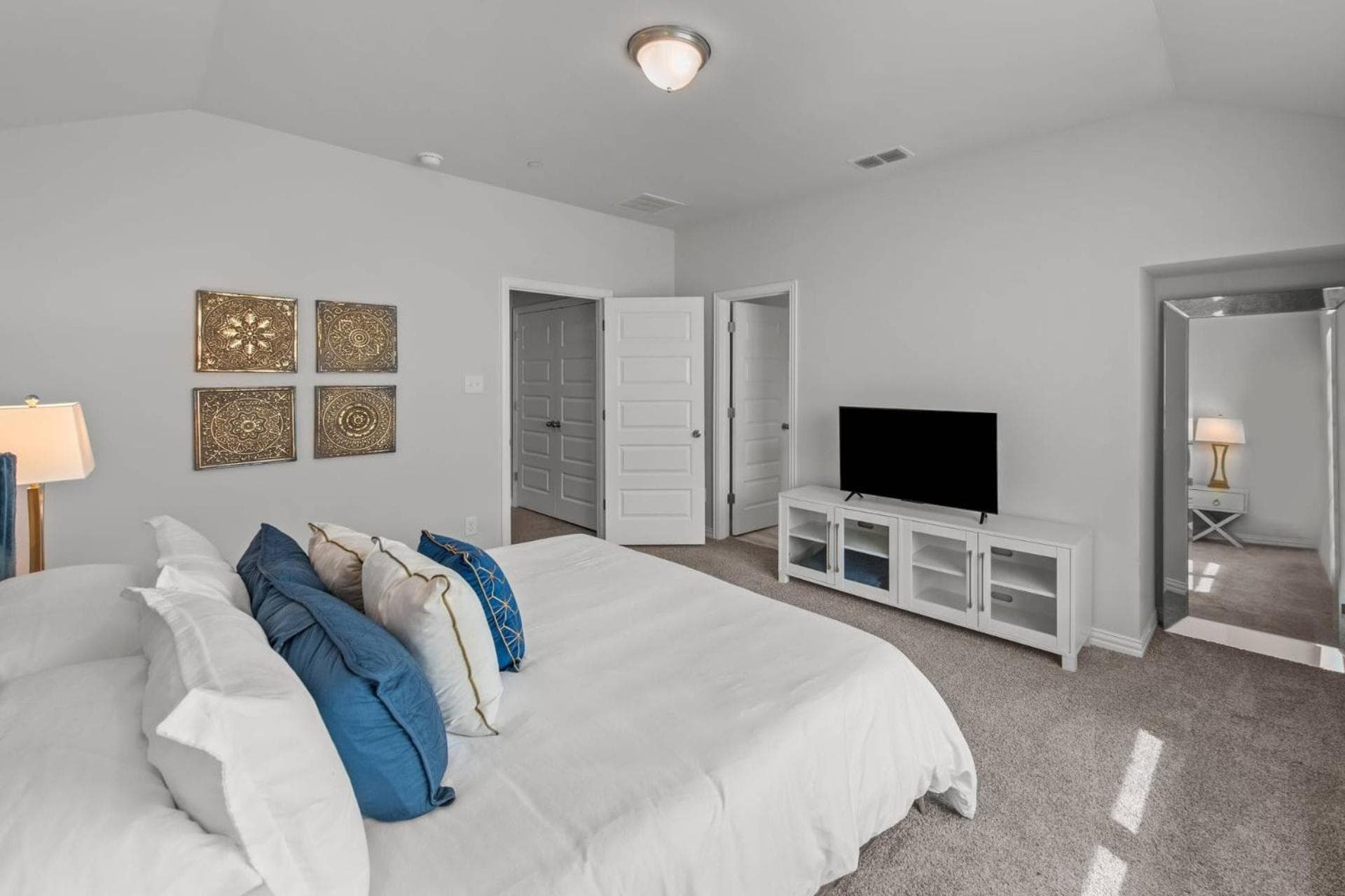 Lewisville Lake Urban Escape