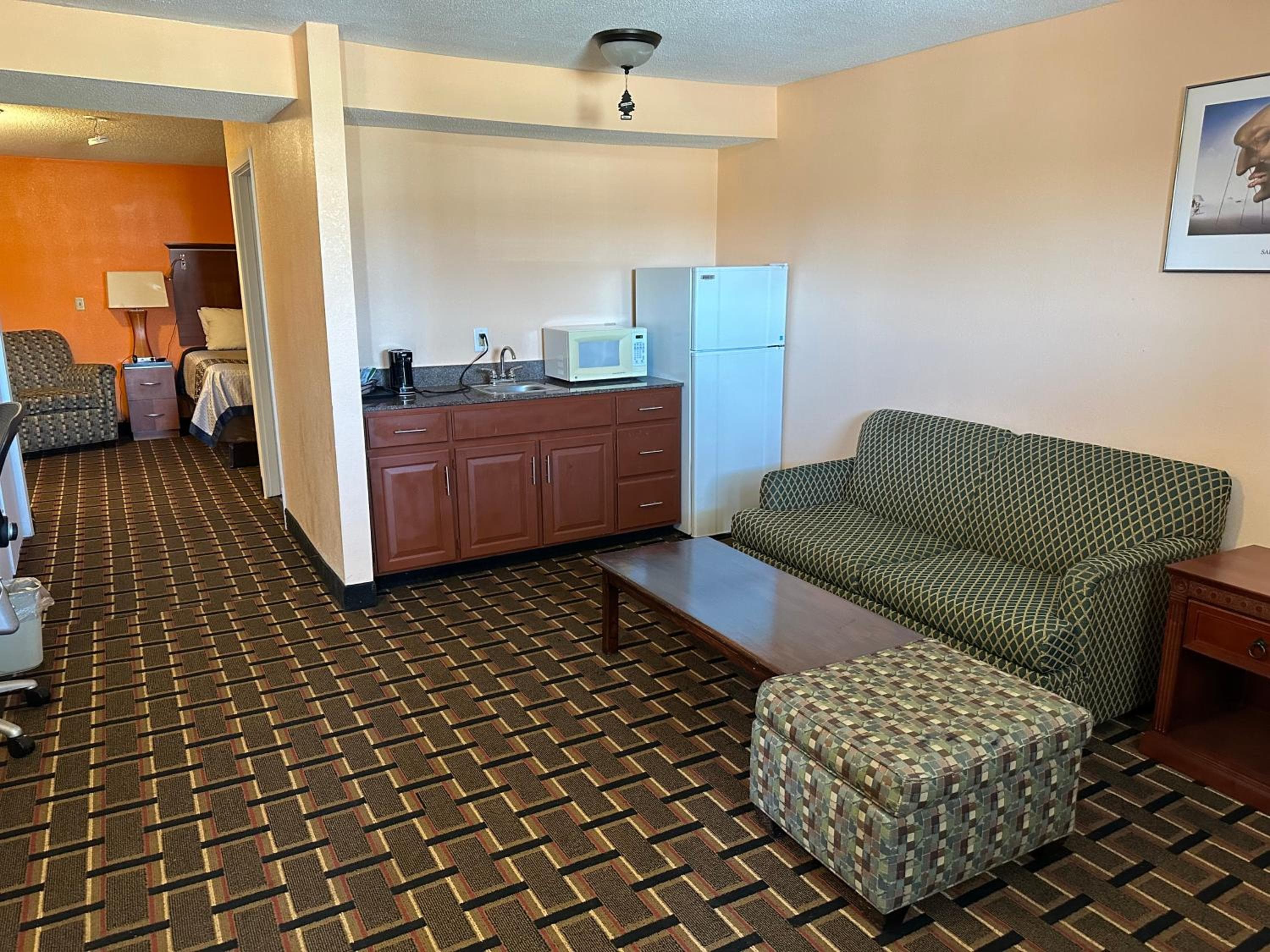 Stay Inn by OYO Near I 80 Lincoln West