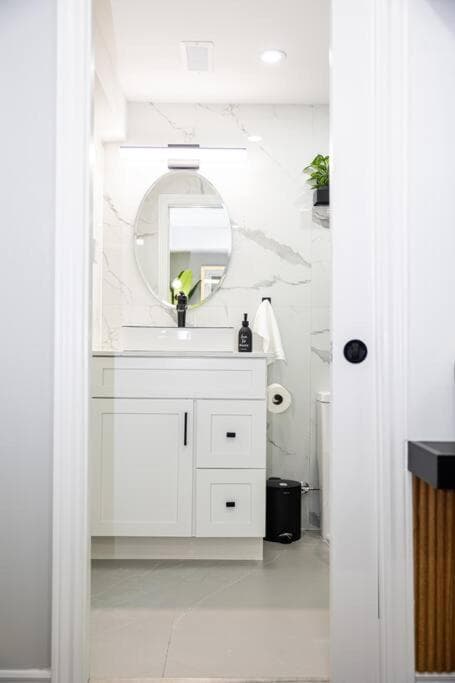 French Charm in Brampton 2 Bdrm Apt