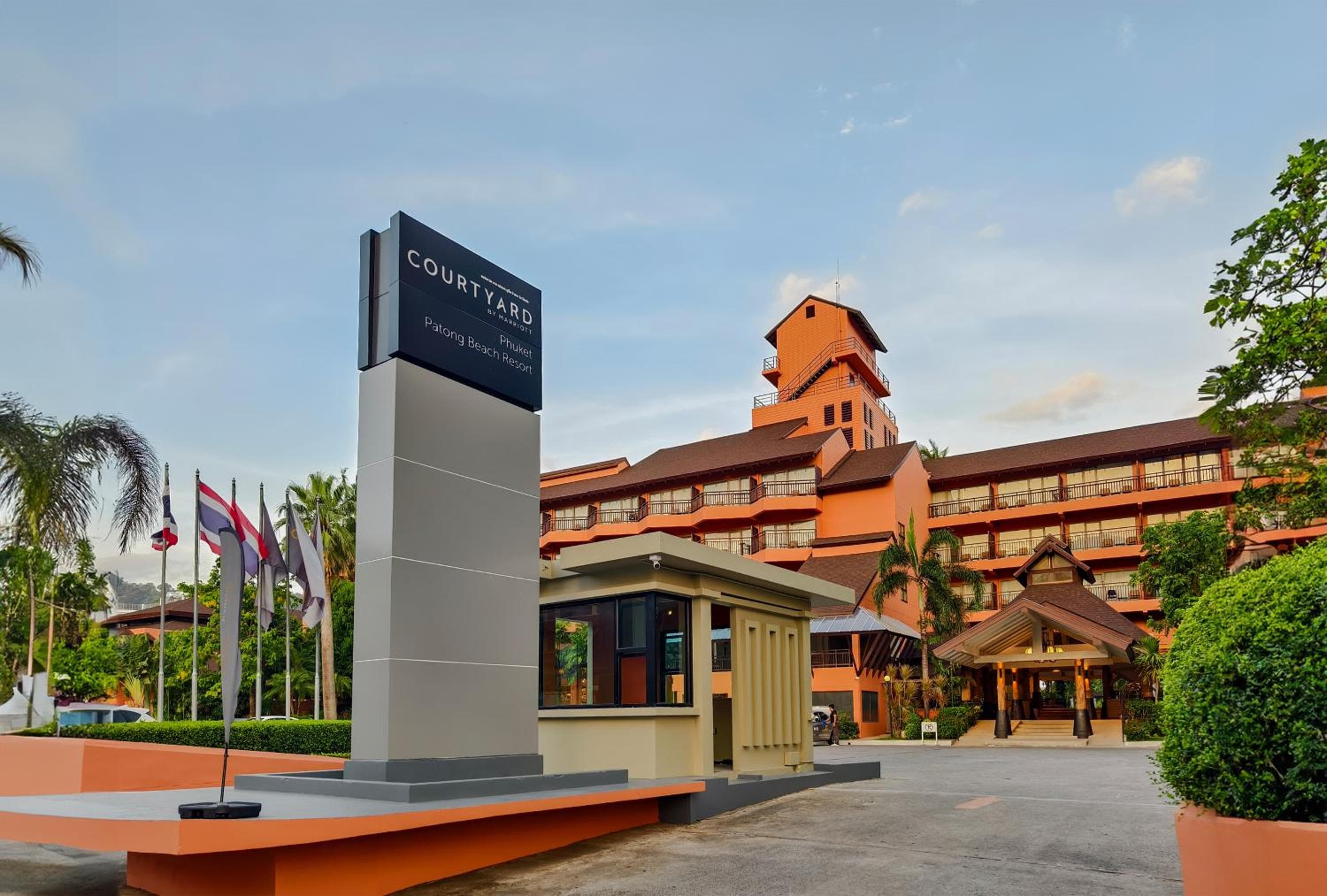 Courtyard by Marriott Phuket, Patong Beach Resort