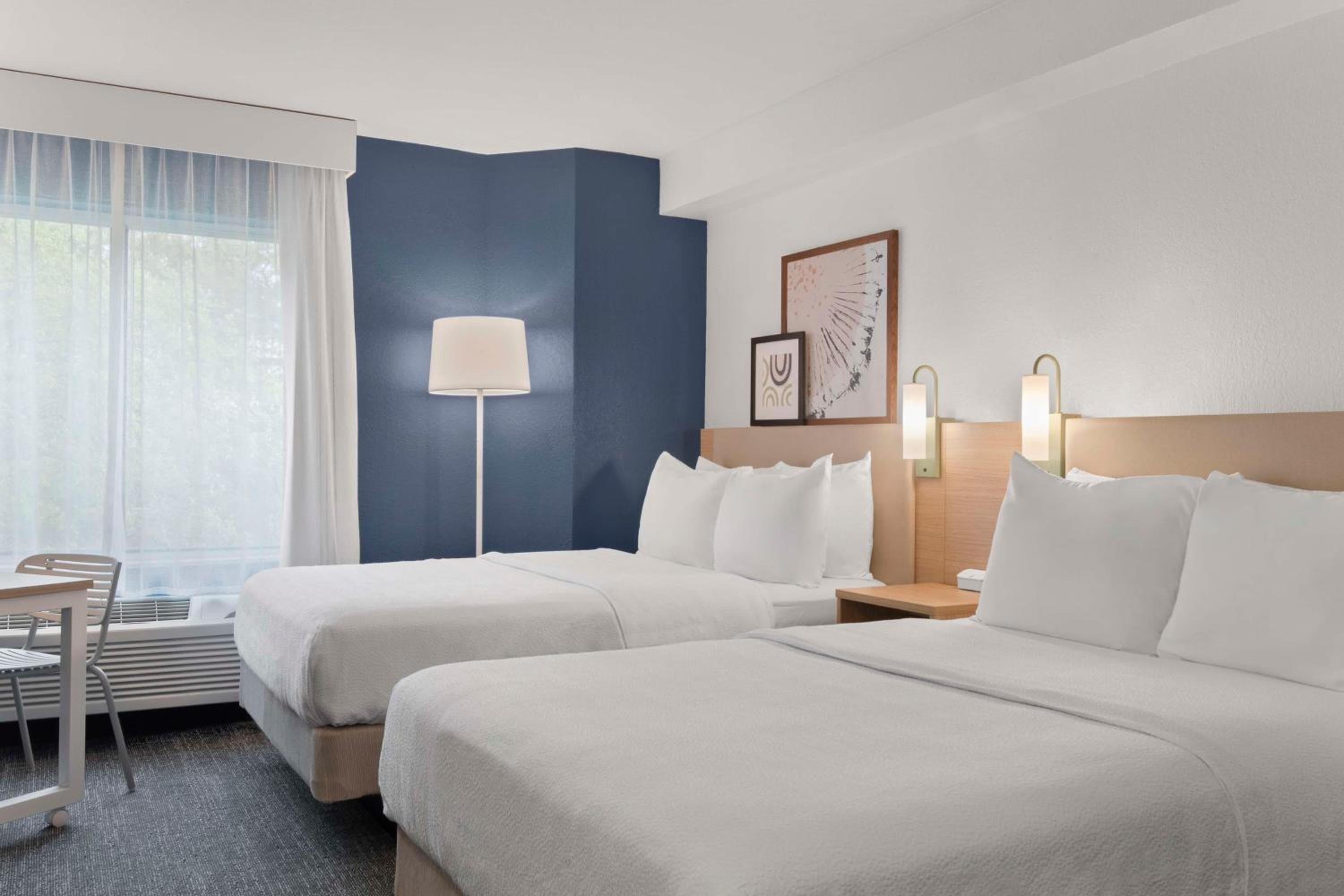 Spark by Hilton Orlando near SeaWorld