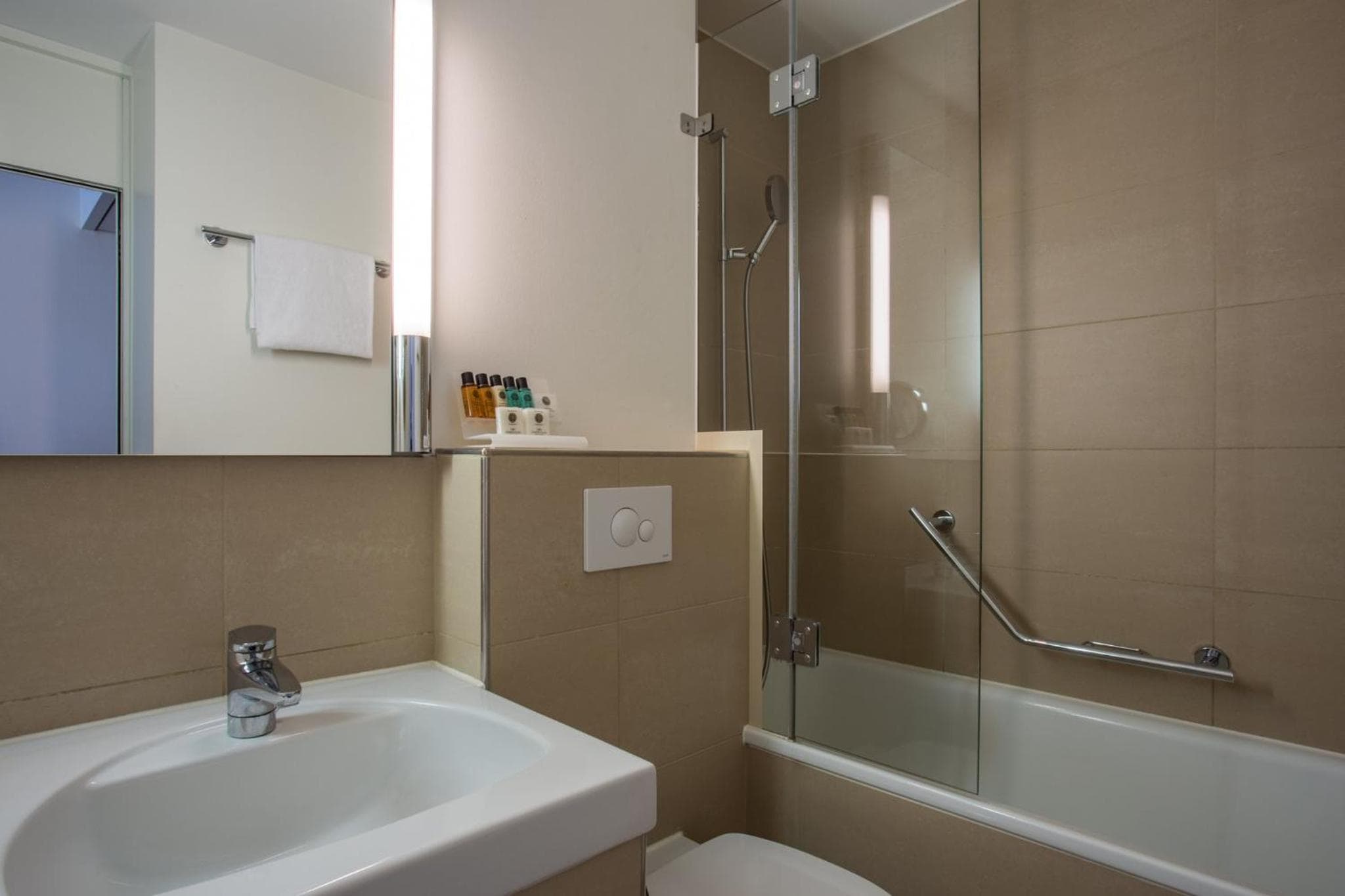 Crowne Plaza Zürich by IHG