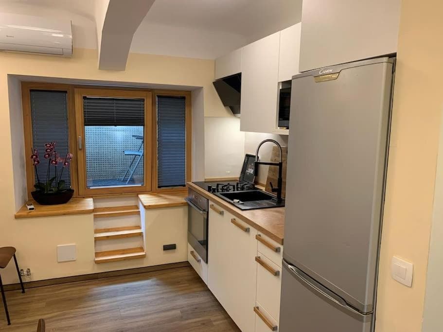 Art Apartment City Center Lj
