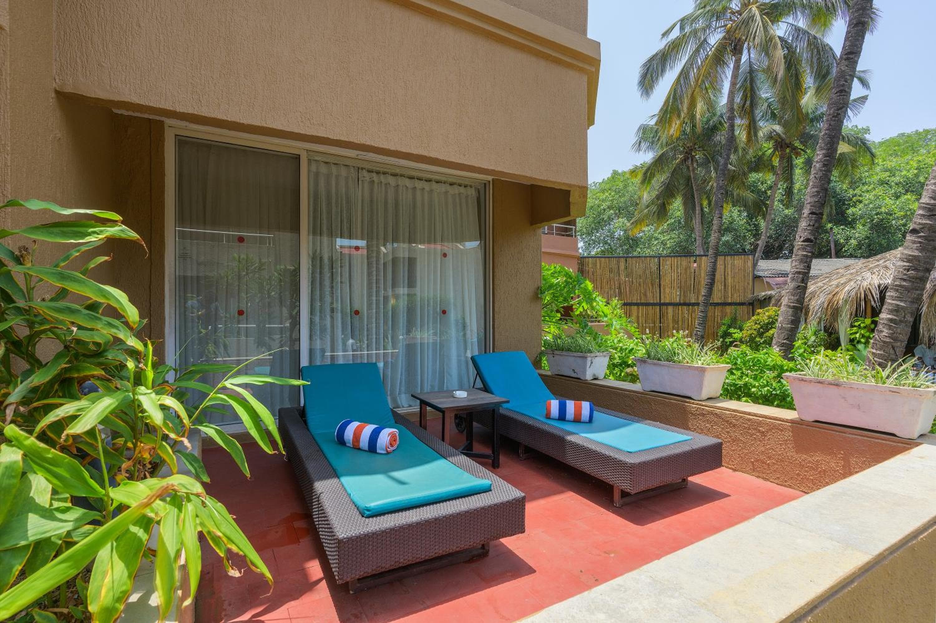 Whispering Palms Beach Resort
