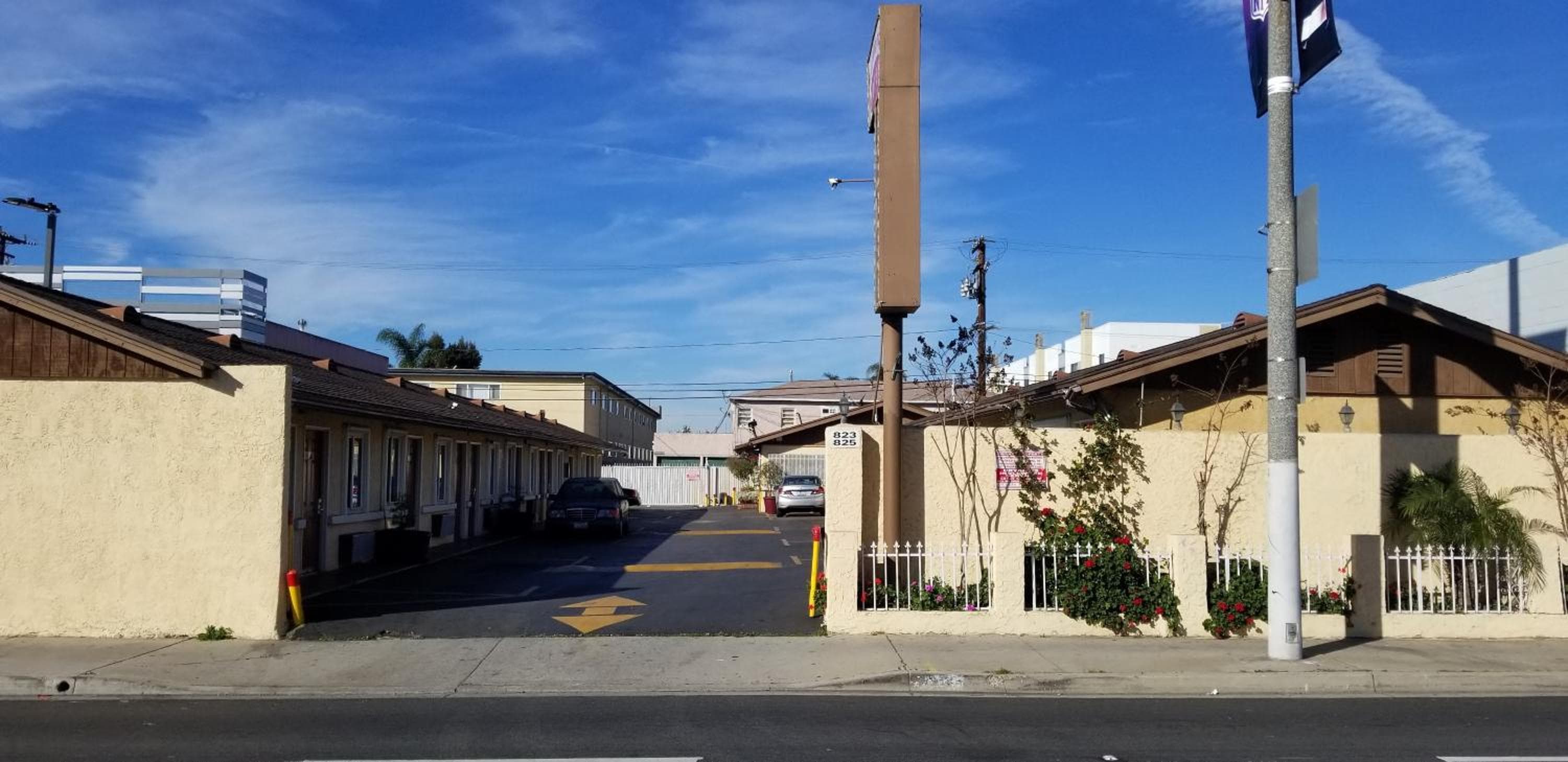 Hollywood Park Motel