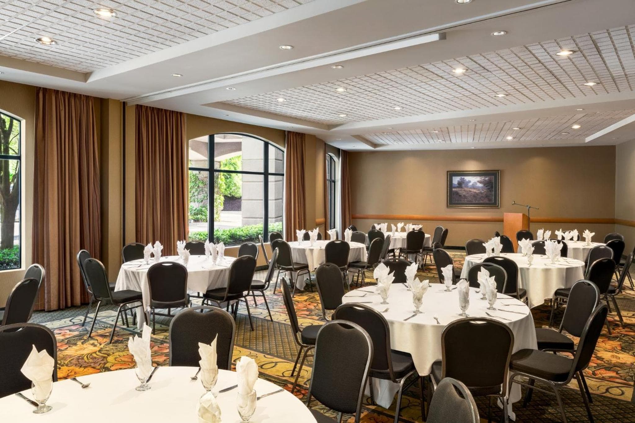DoubleTree by Hilton North Vancouver