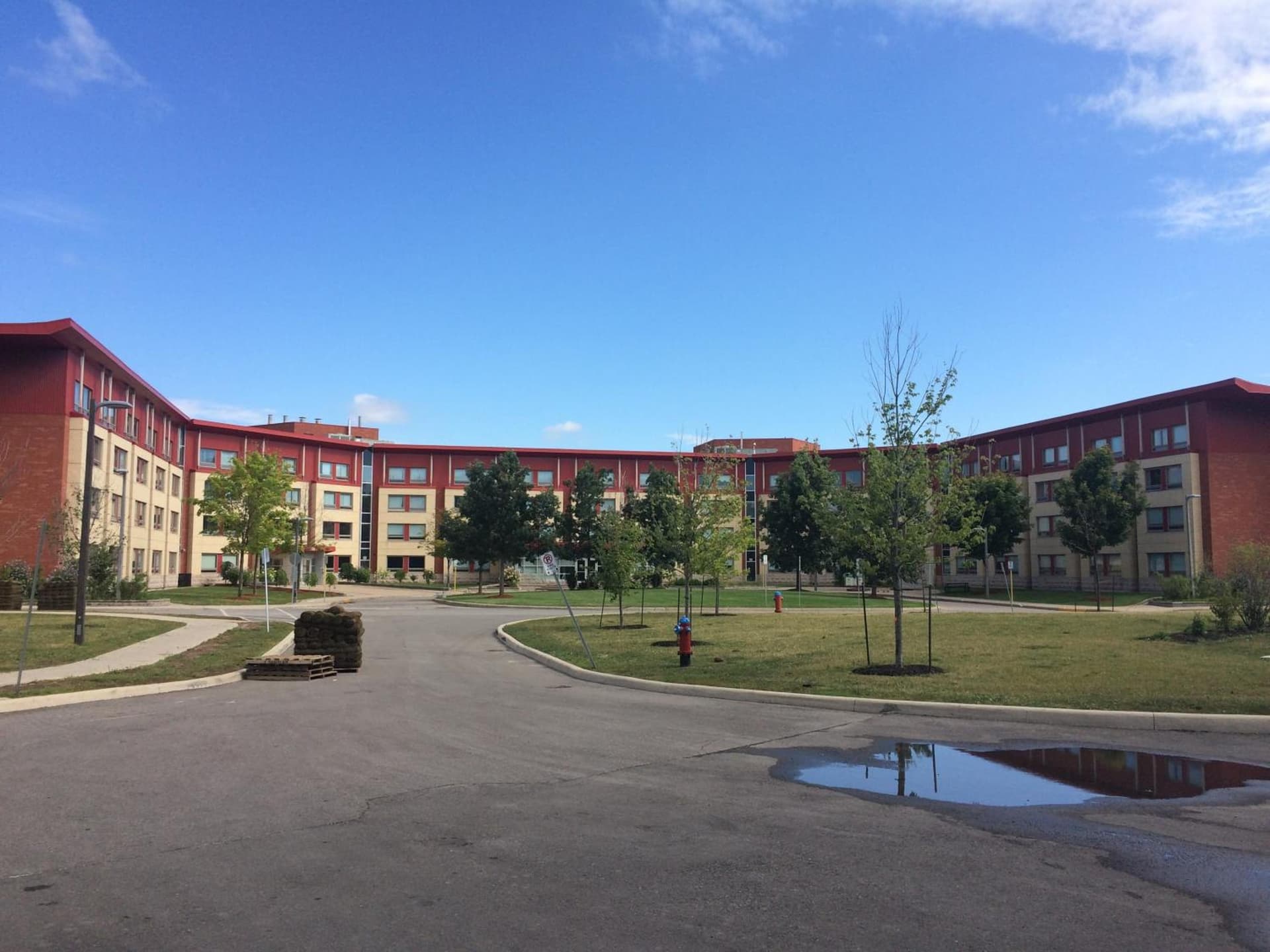 Residence & Conference Centre - Oakville