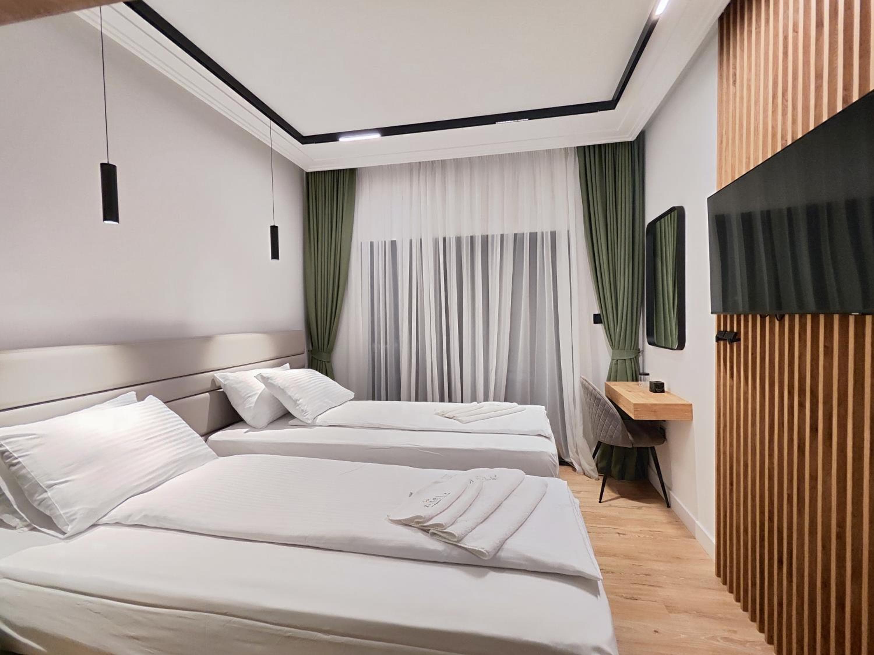 AMD Premium rooms Budva