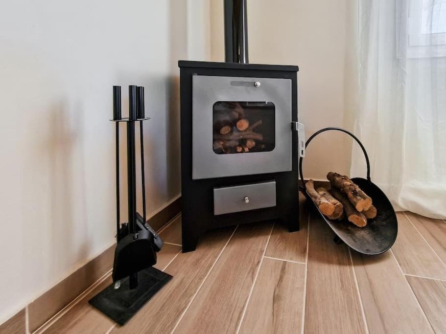Cozy Owl's Studio Home