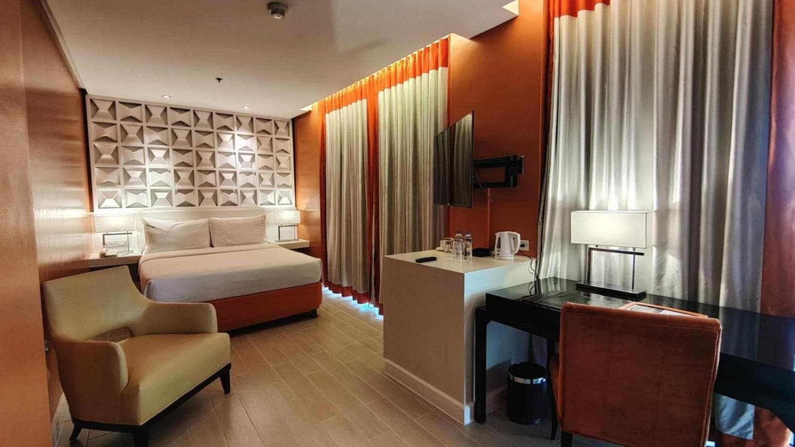 The Bayleaf Intramuros