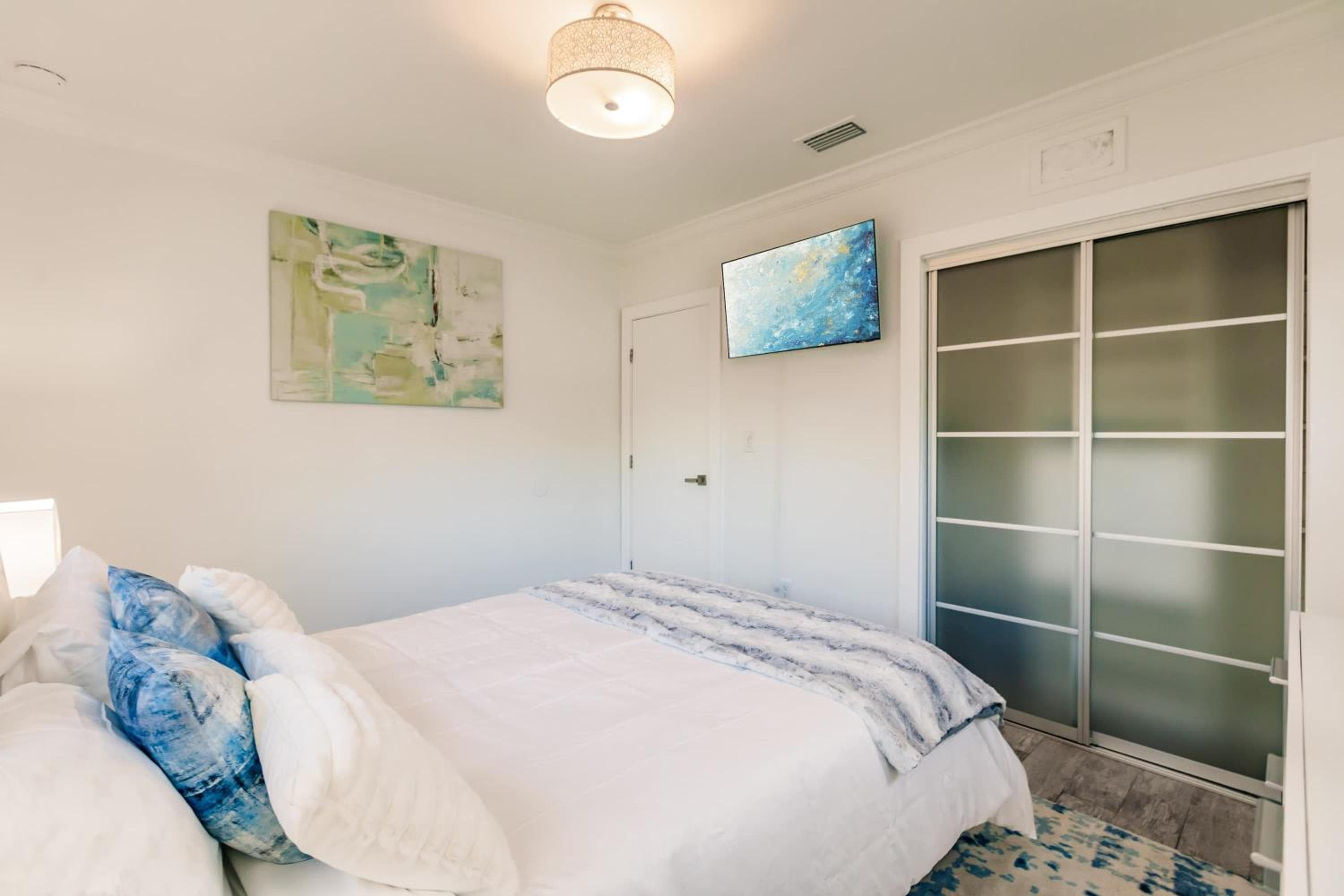 Uhost AI - 5BR Miami Home - Pool & Hot Tub