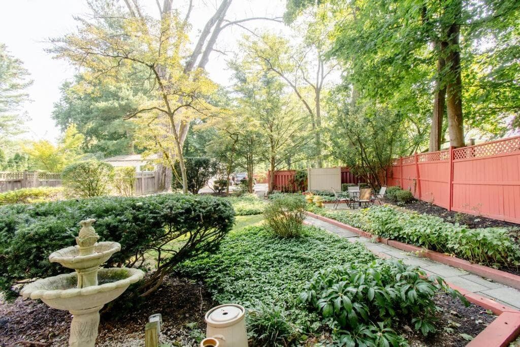 Princeton Gem - Walk Everywhere!