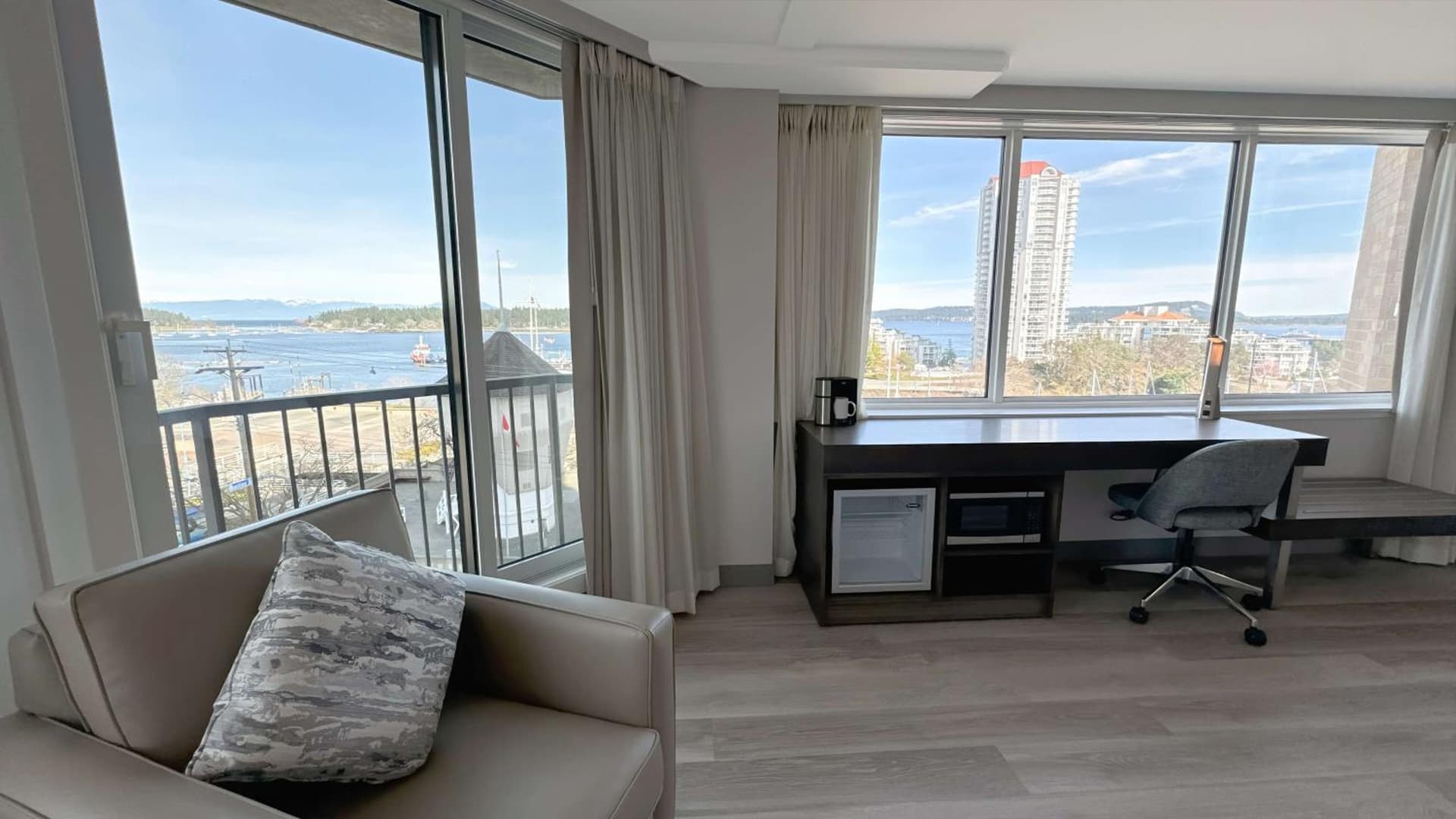 Coast Bastion Hotel