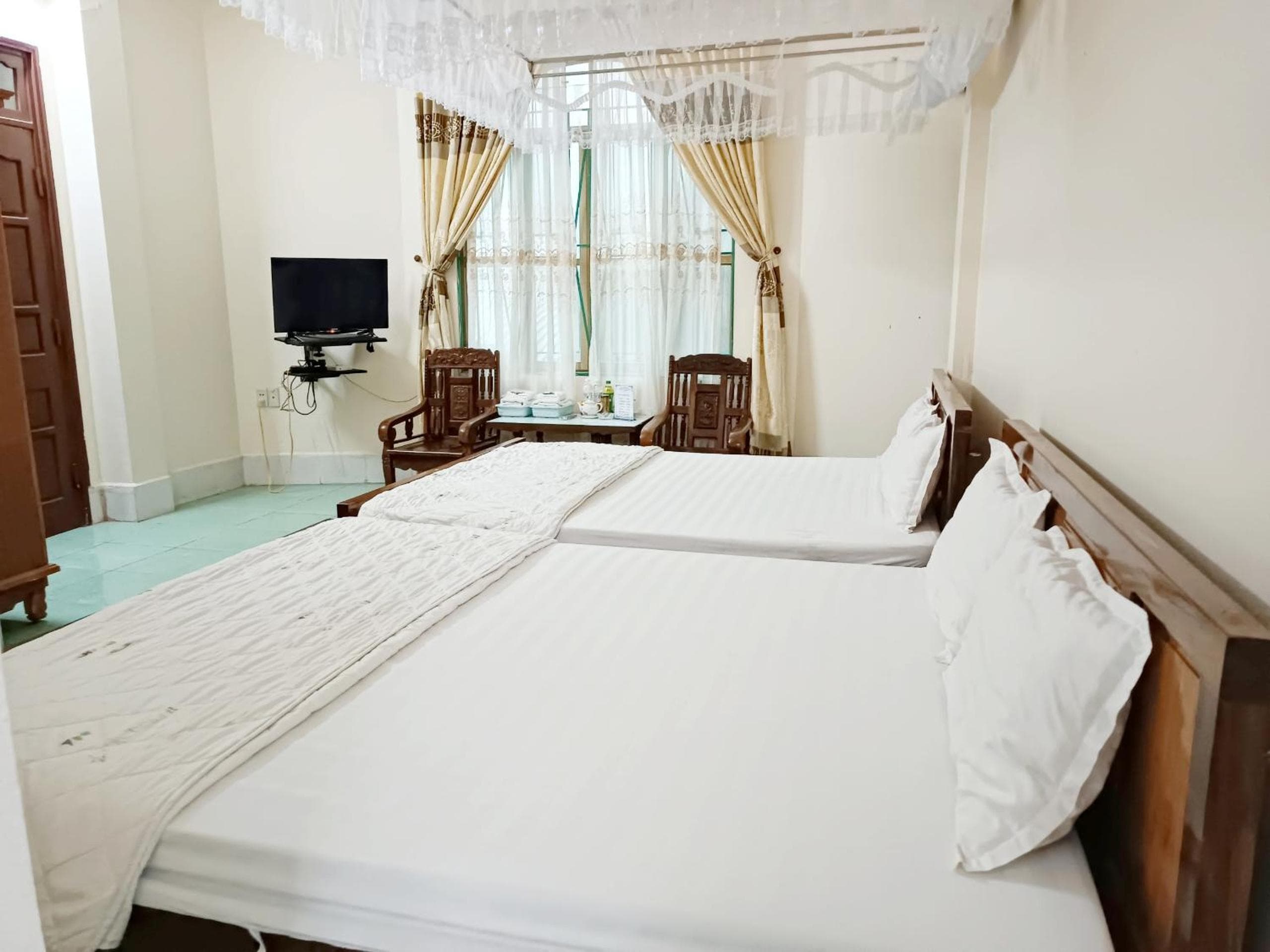 Minh Loan Hotel