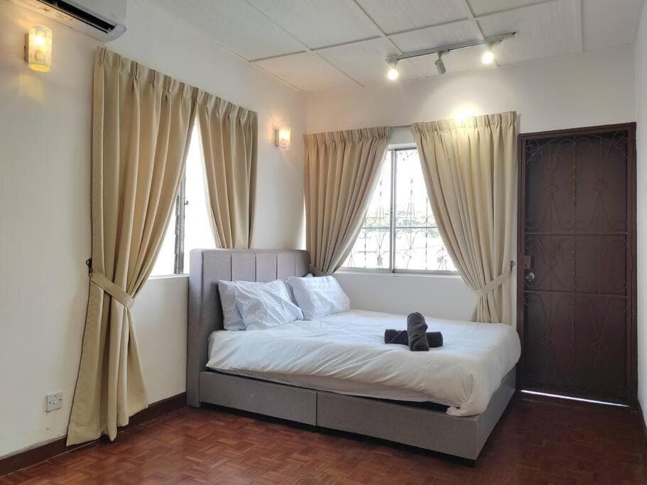 New!14pax,Petaling Jaya Damansara Landed Home next Starling Atria Mall 1U IKEA
