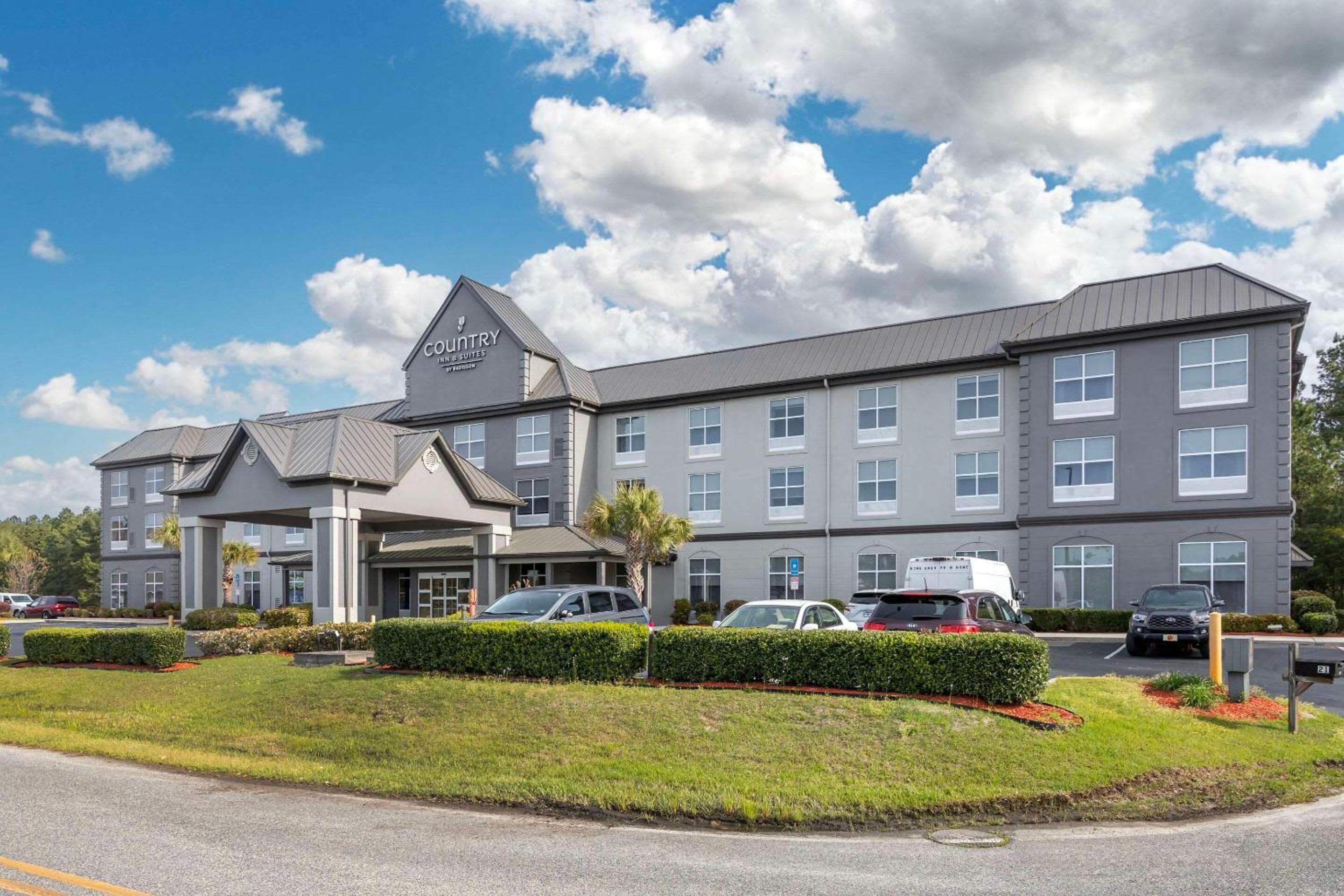 Country Inn & Suites By Radisson, Savannah Airport, GA