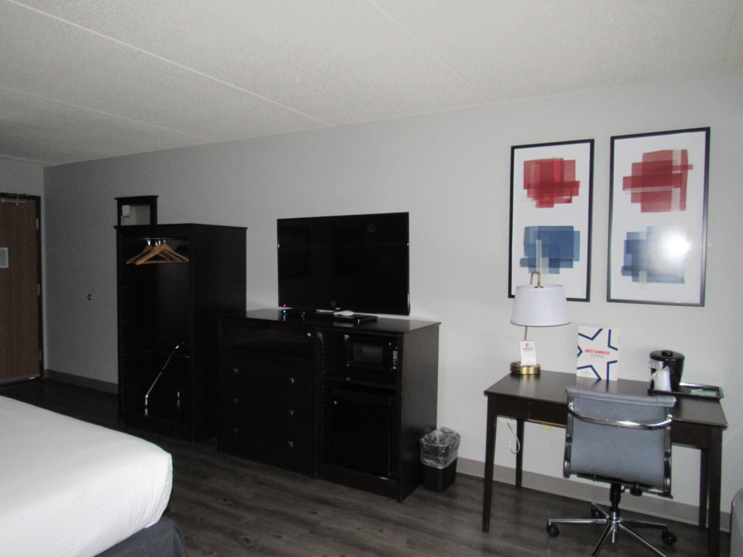 AmericInn by Wyndham Lincoln South