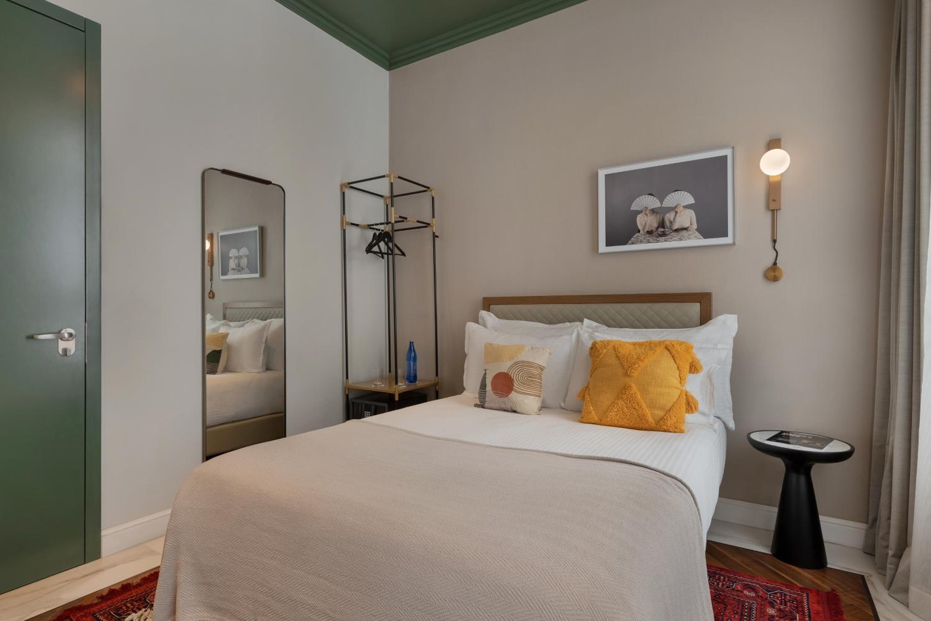 Alberto by Isrotel Design