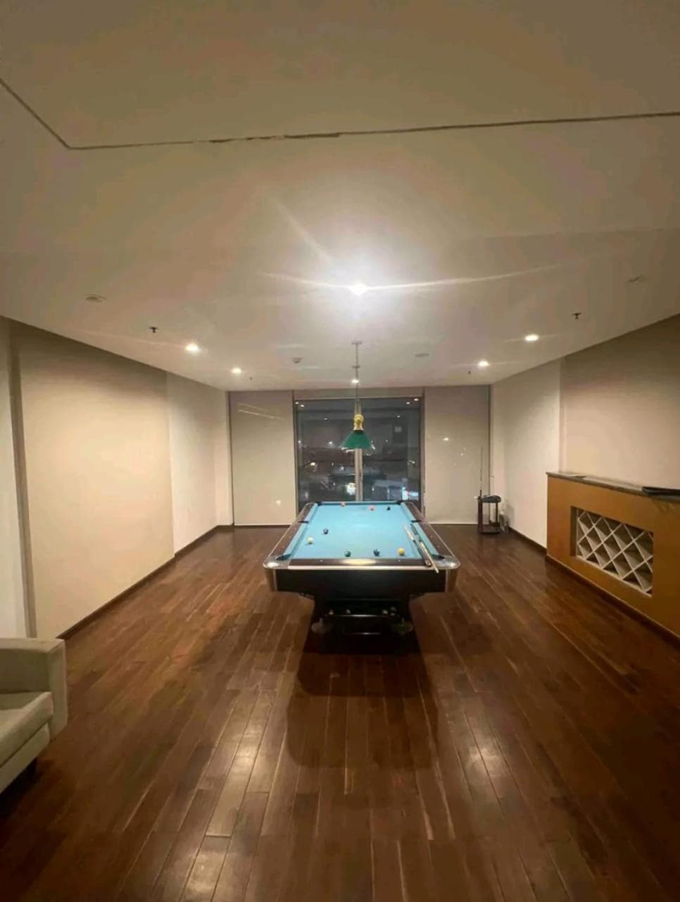 Luxury Studios Key 10