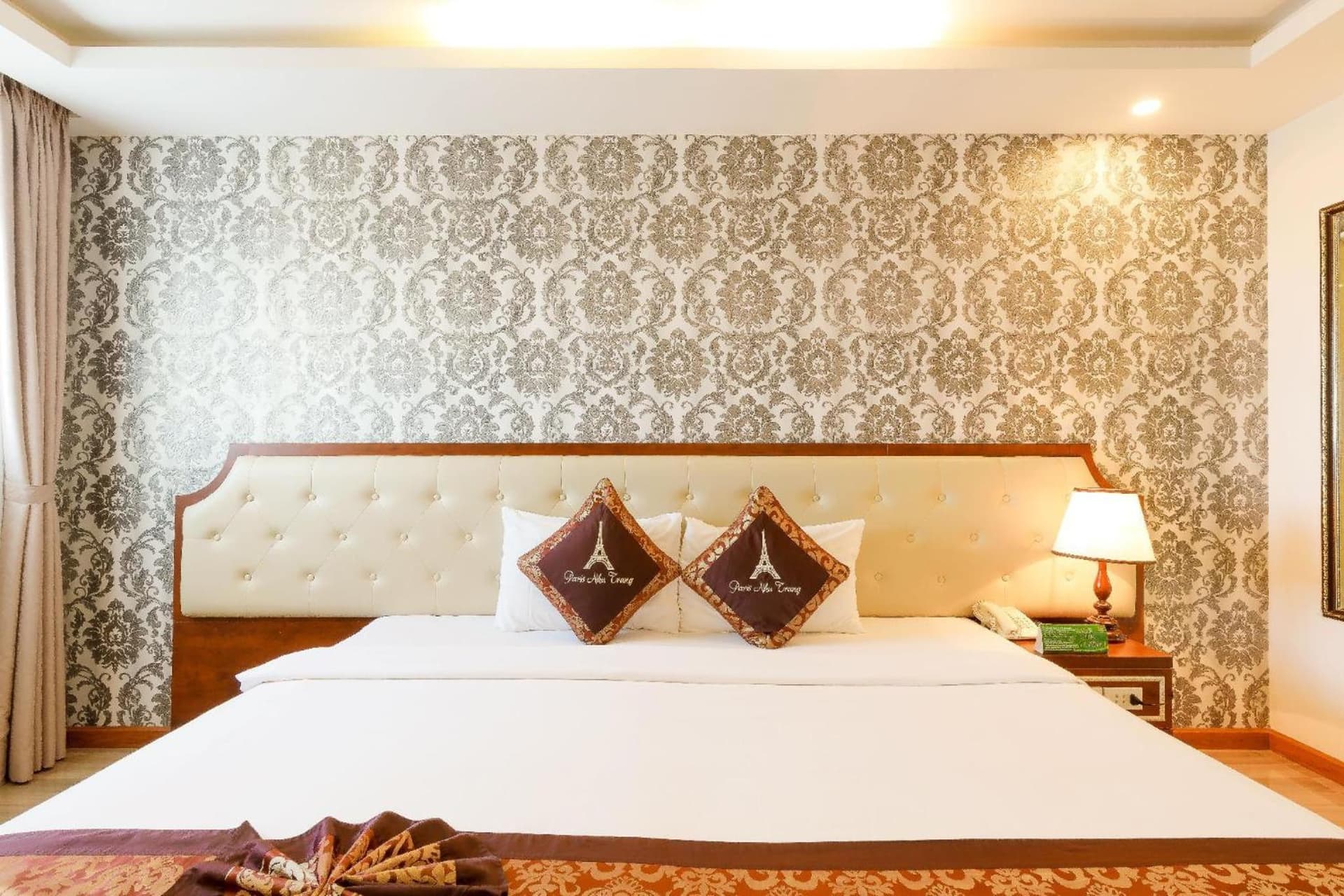 Paris Luxury Hotel & Apartment Nha Trang